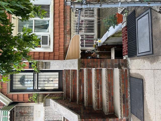 2002 East 28 Street, Brooklyn, NY 11229