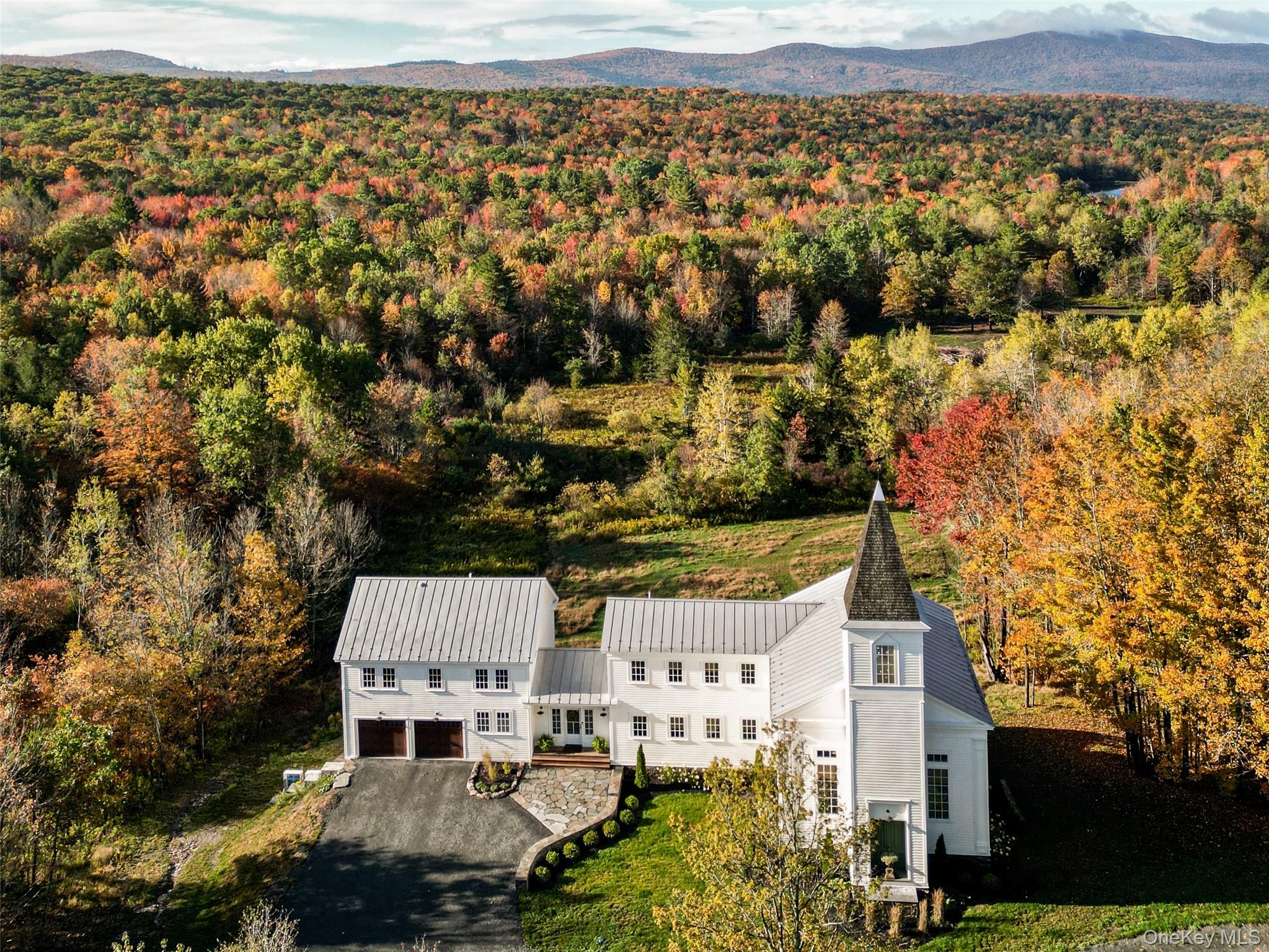 1174 Potter Mountain Road, Gilboa, NY 12076