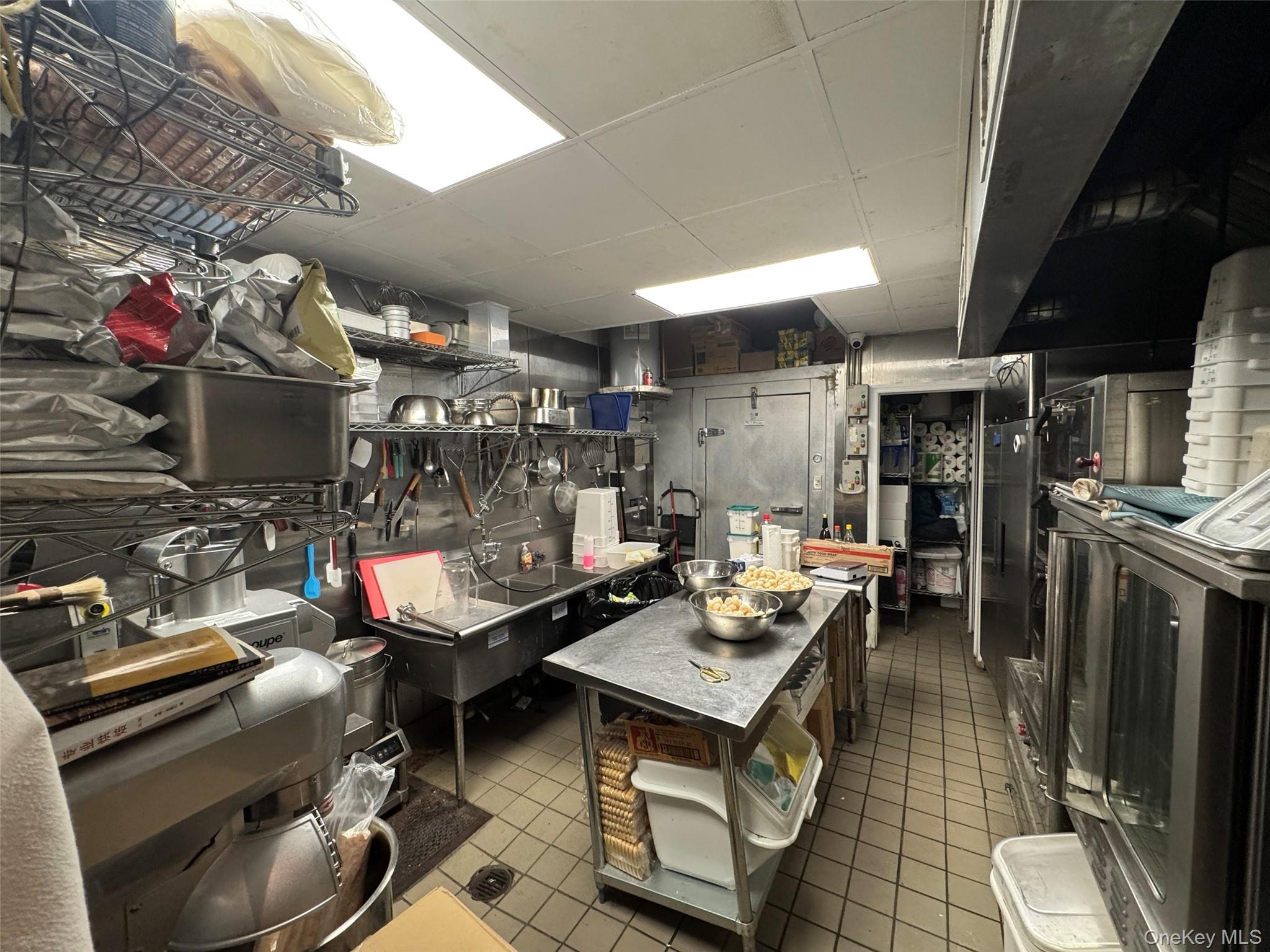 83-12 37th Avenue, Jackson Heights, NY 11372