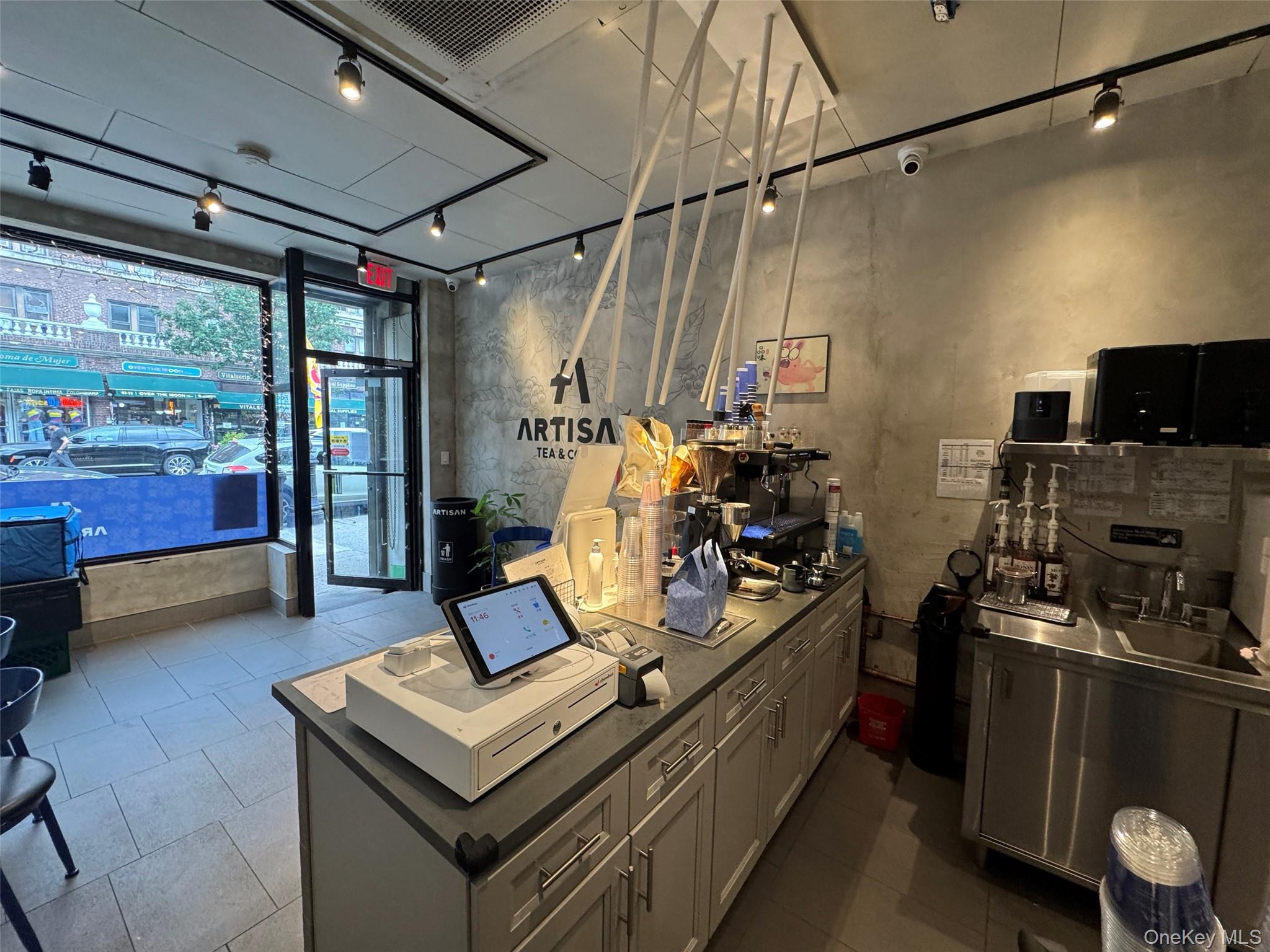 83-12 37th Avenue, Jackson Heights, NY 11372