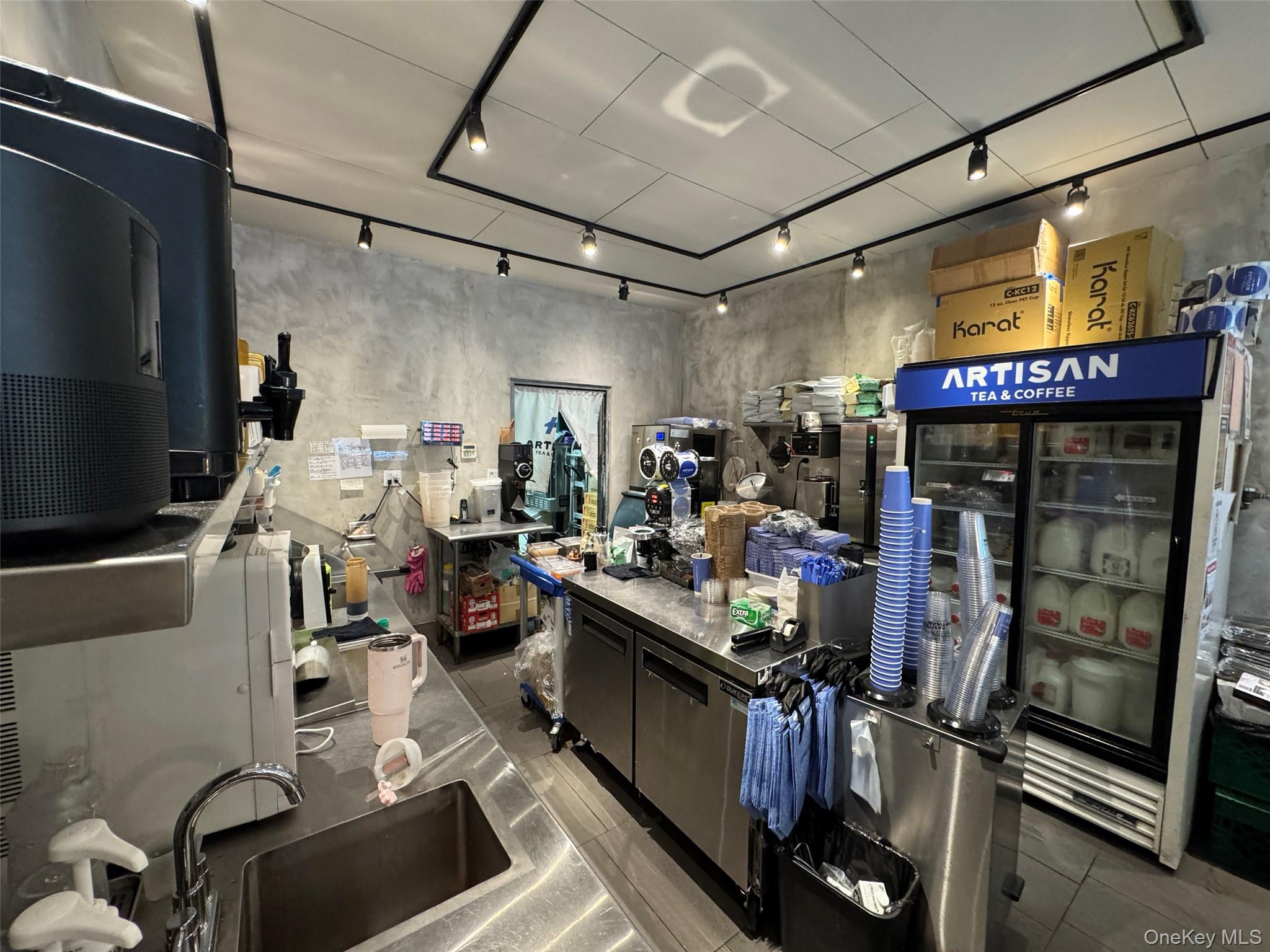 83-12 37th Avenue, Jackson Heights, NY 11372