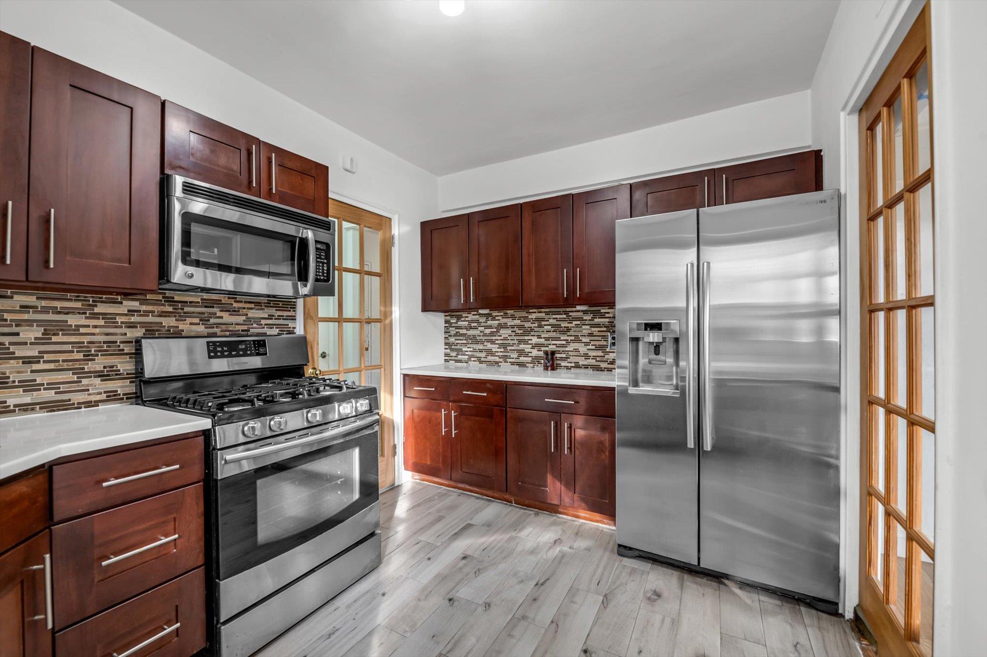 83-33 Austin Street # 2C, Kew Gardens, NY 11415