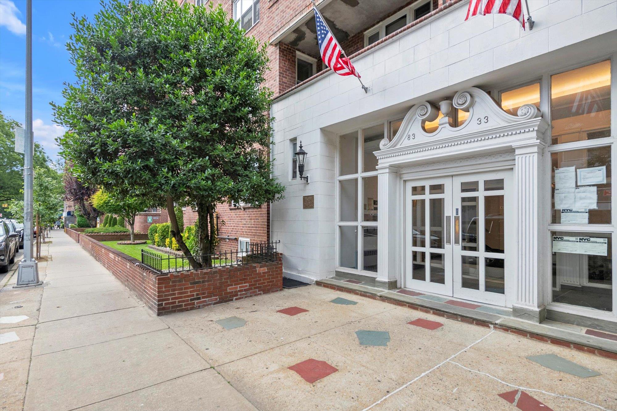 83-33 Austin Street # 2C, Kew Gardens, NY 11415