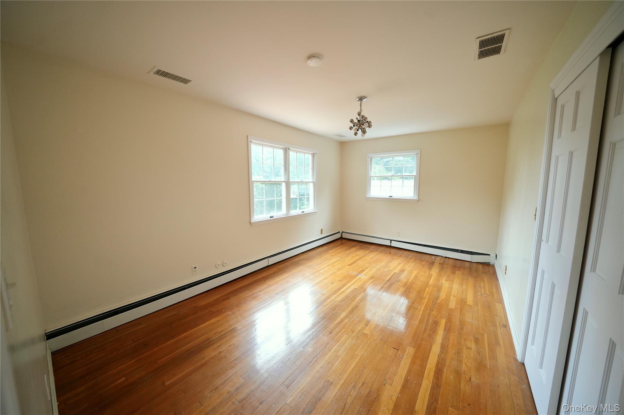 38 Buena Vista Terrace, Central Valley, NY 10917