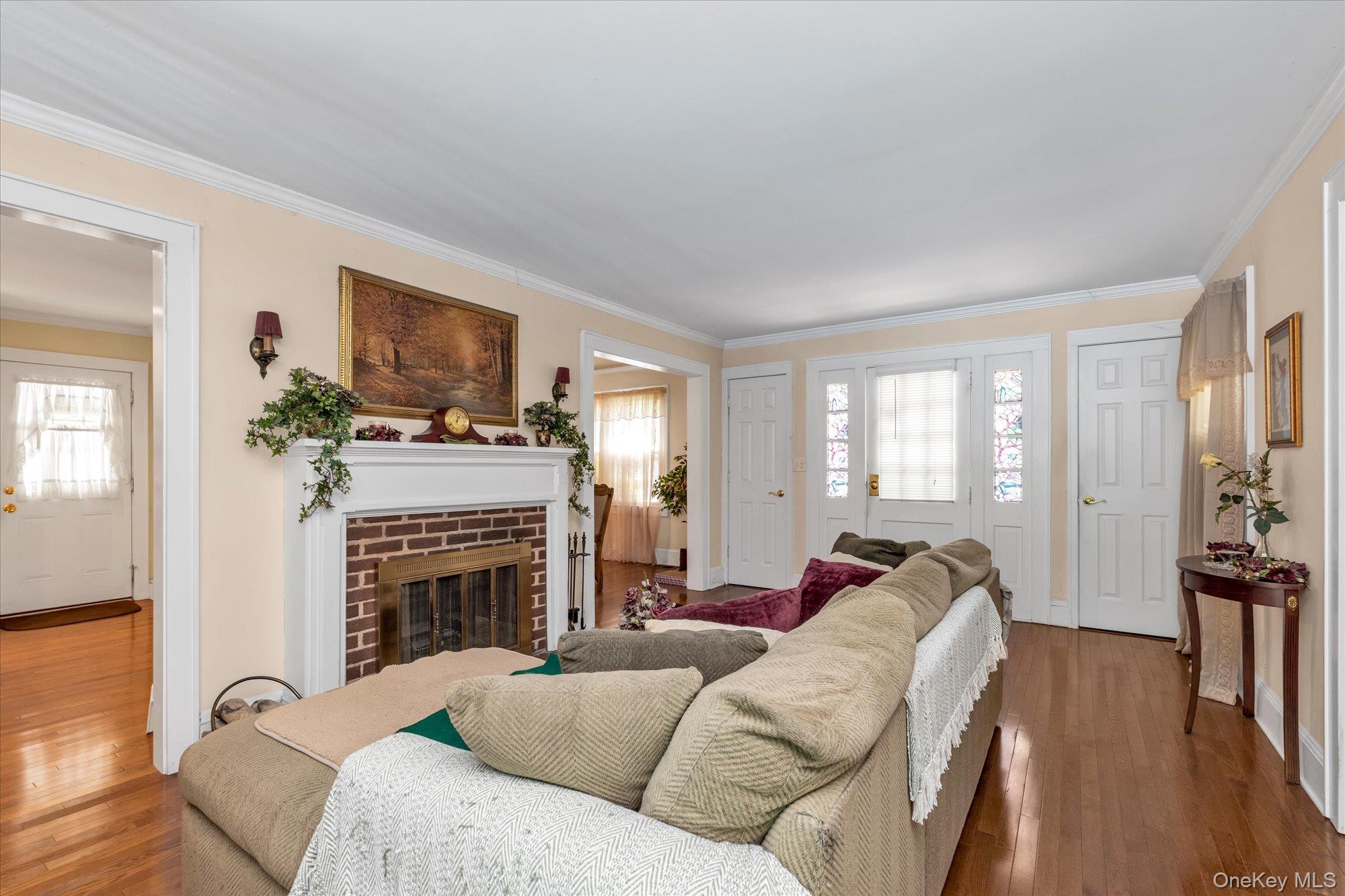 1277 Jerusalem Avenue, Merrick, NY 11566