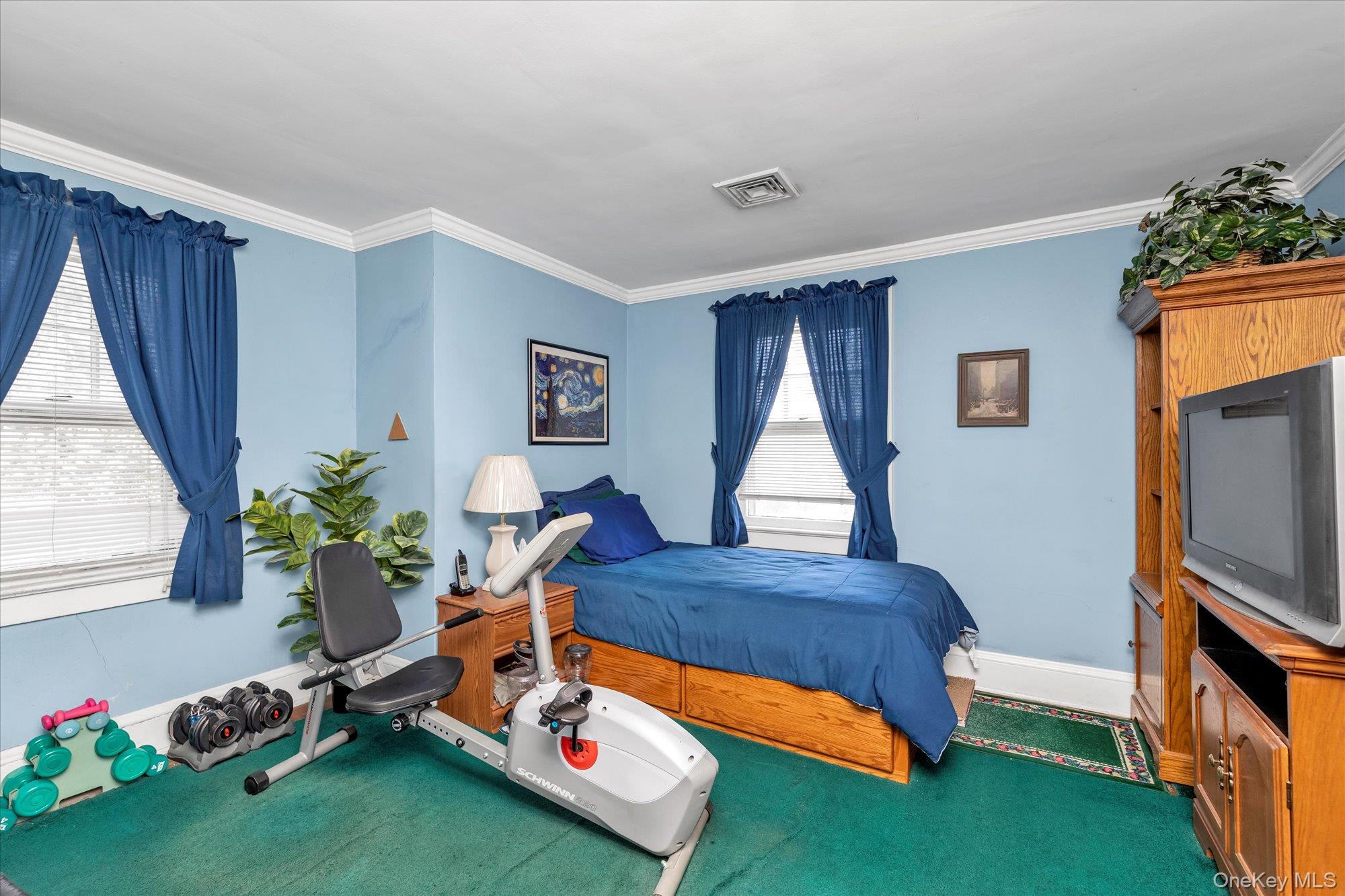 1277 Jerusalem Avenue, Merrick, NY 11566