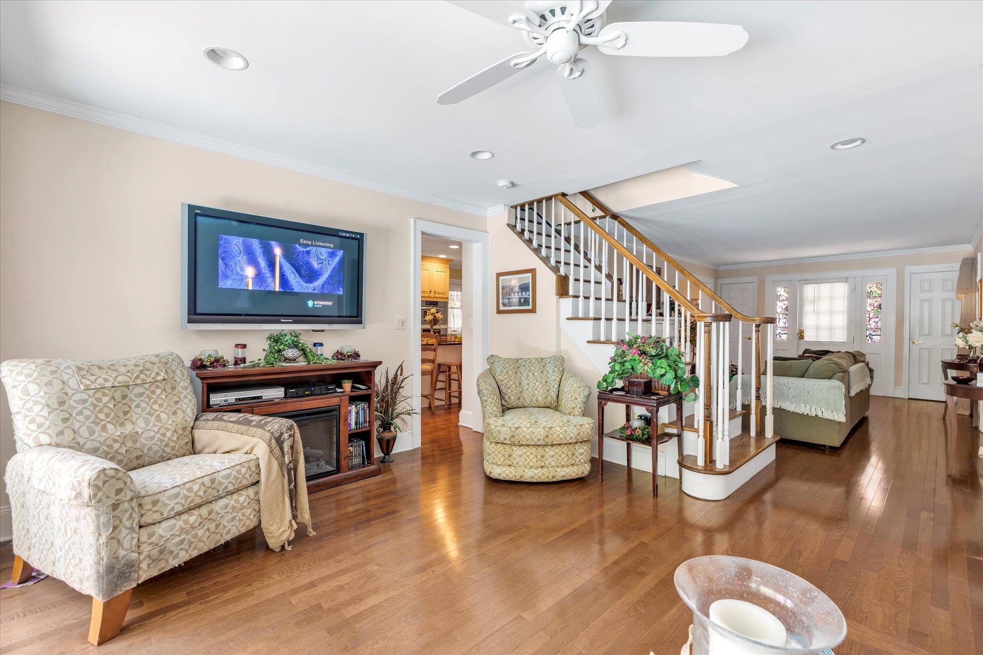 1277 Jerusalem Avenue, Merrick, NY 11566