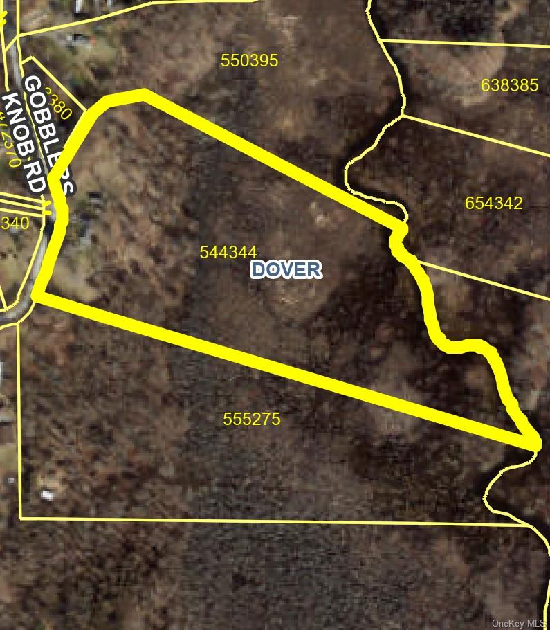 28 Gobblers Knob Road, Pawling, NY 12564