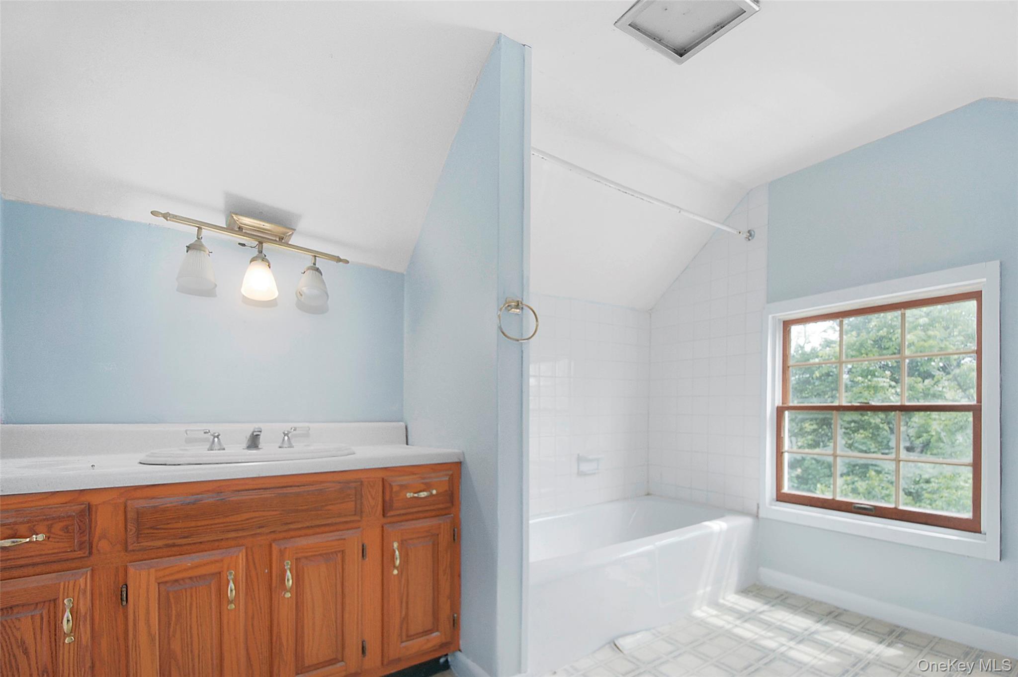 28 Gobblers Knob Road, Pawling, NY 12564