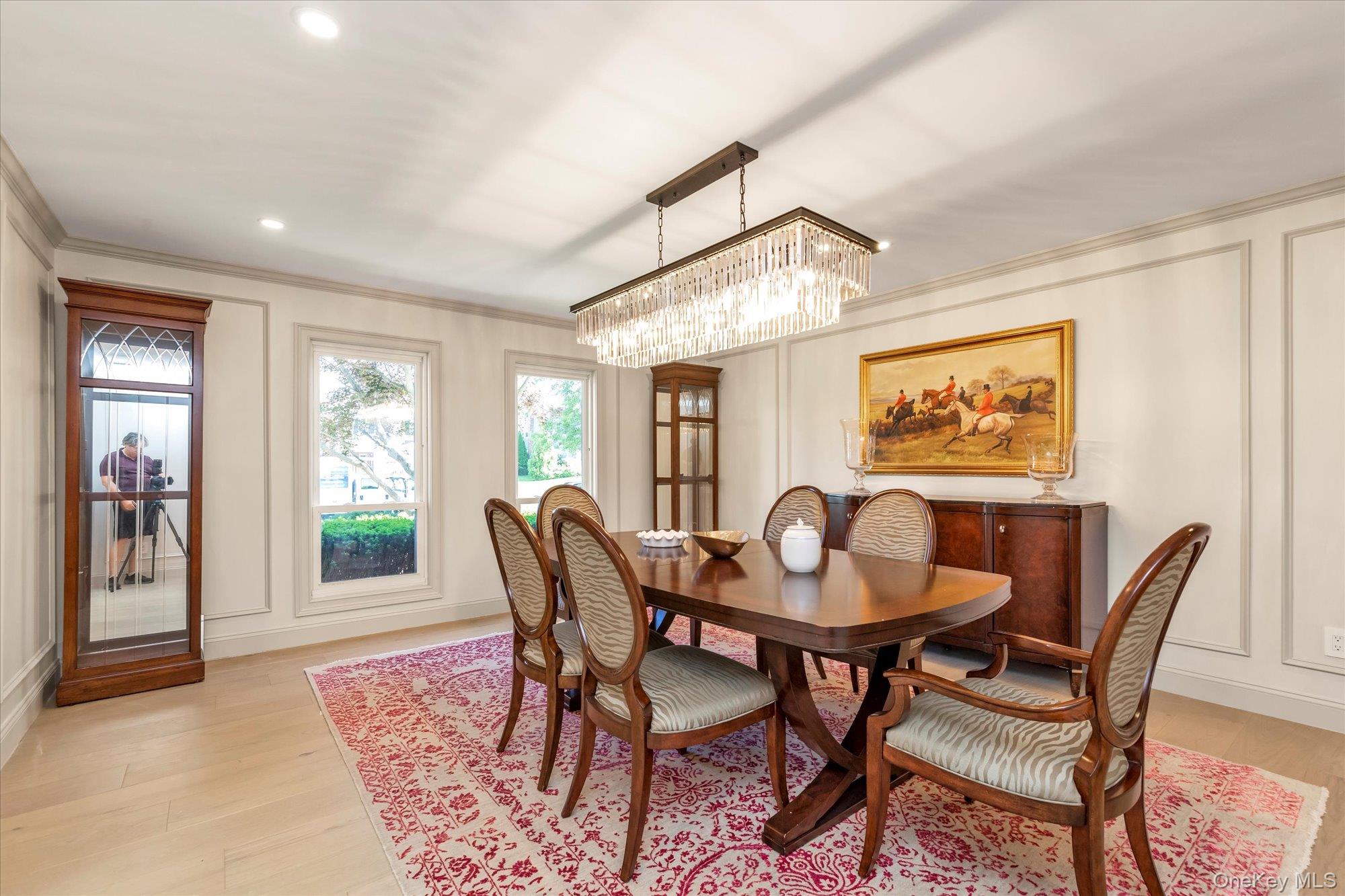 6 Victor Lane, Woodbury, NY 11797