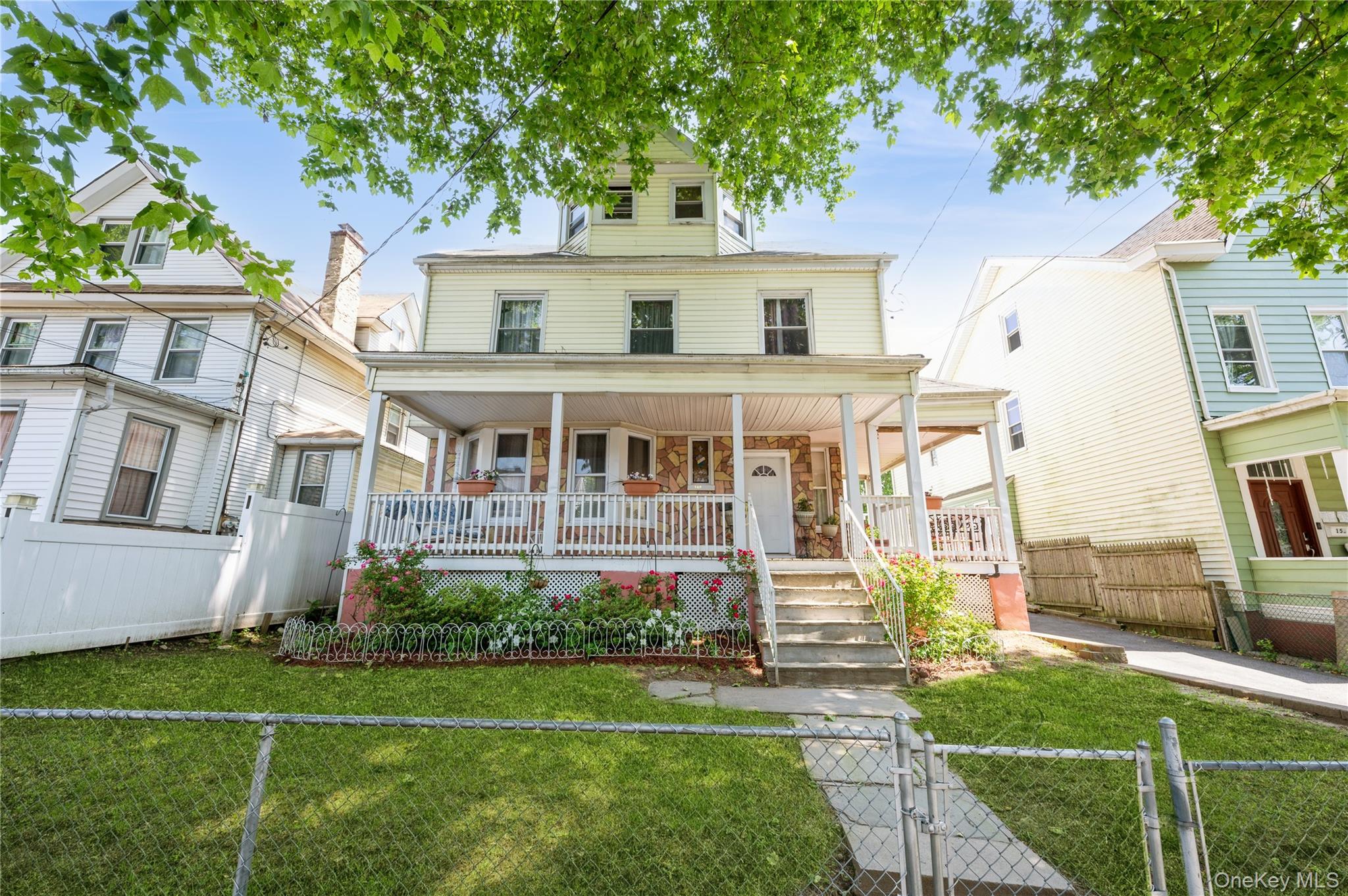 149 S 10th Avenue, Mount Vernon, NY 10550