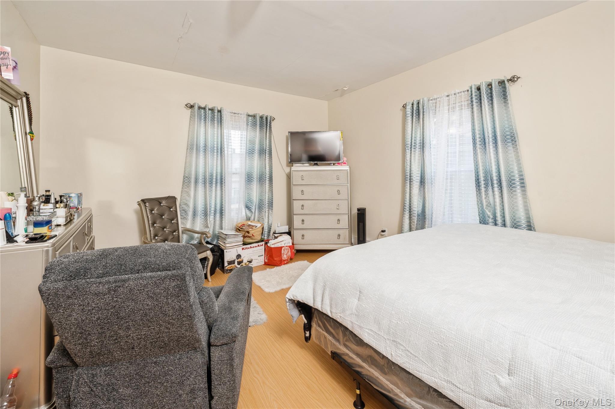 149 S 10th Avenue, Mount Vernon, NY 10550