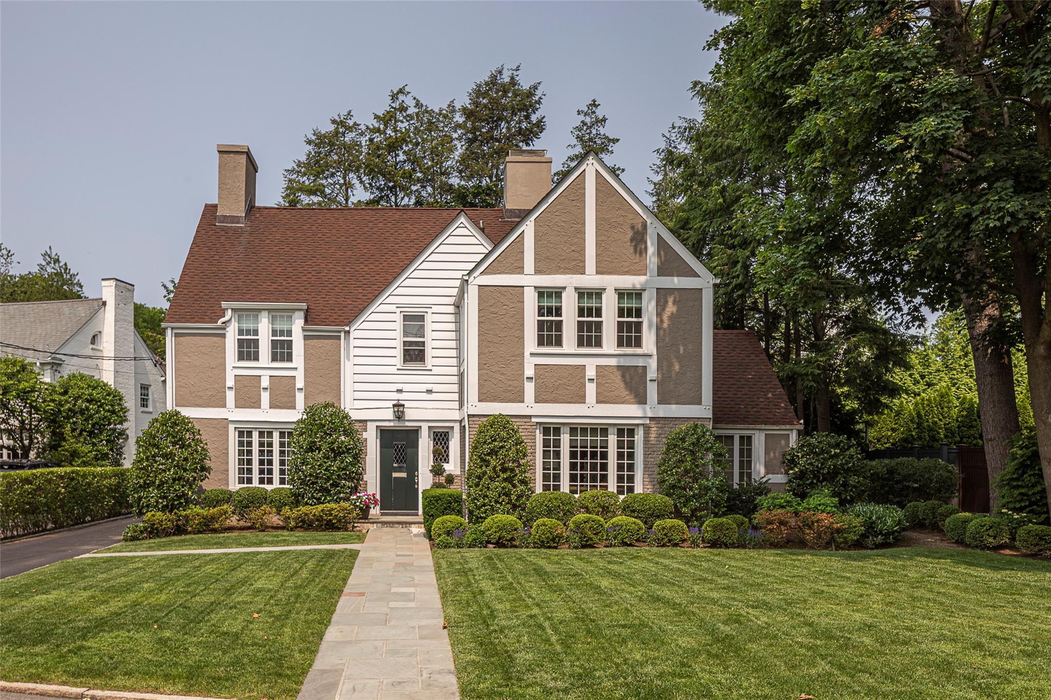 328 Central Parkway, Mount Vernon, NY 10552