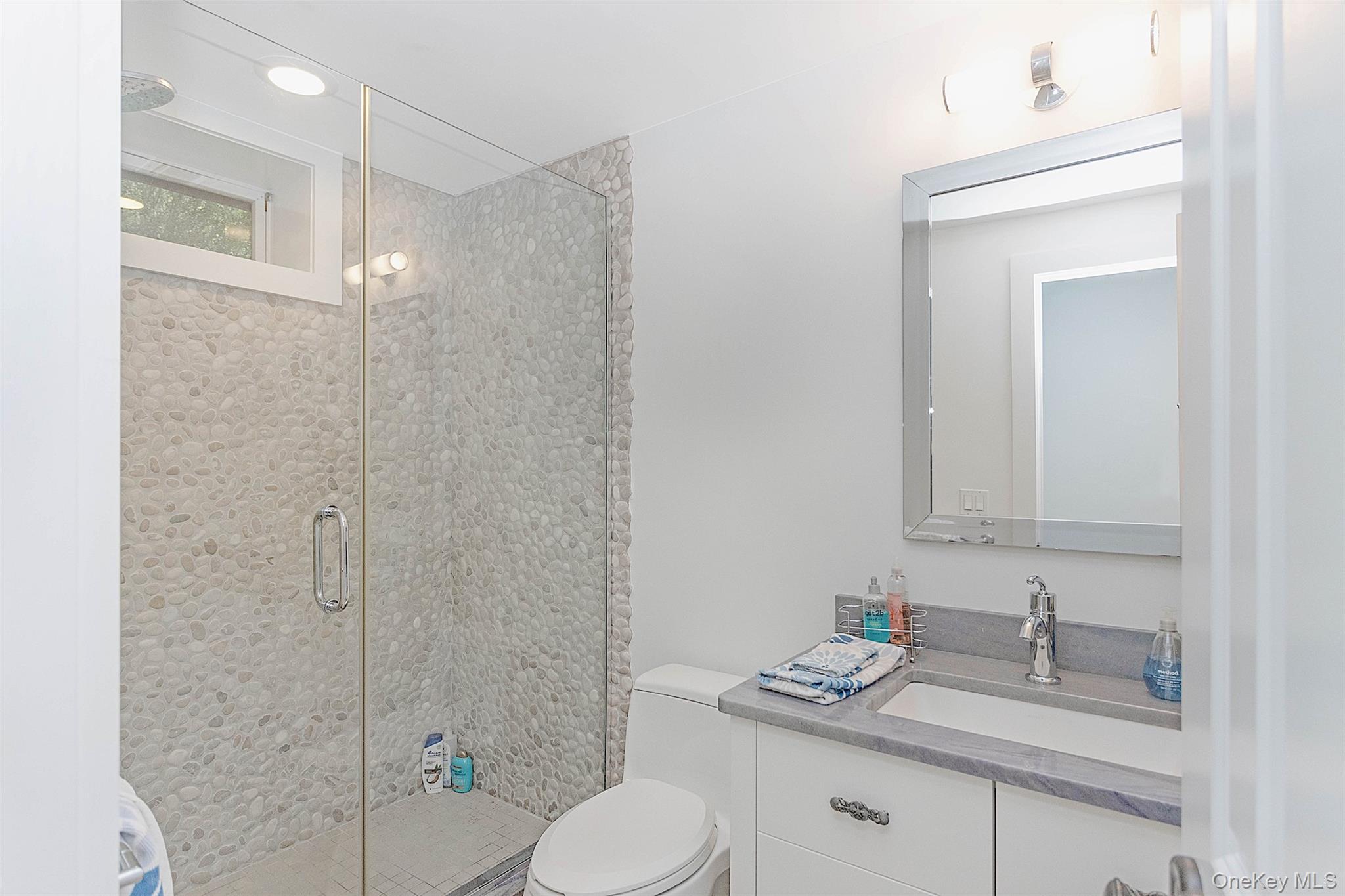 2700 Sound Drive, Greenport, NY 11944