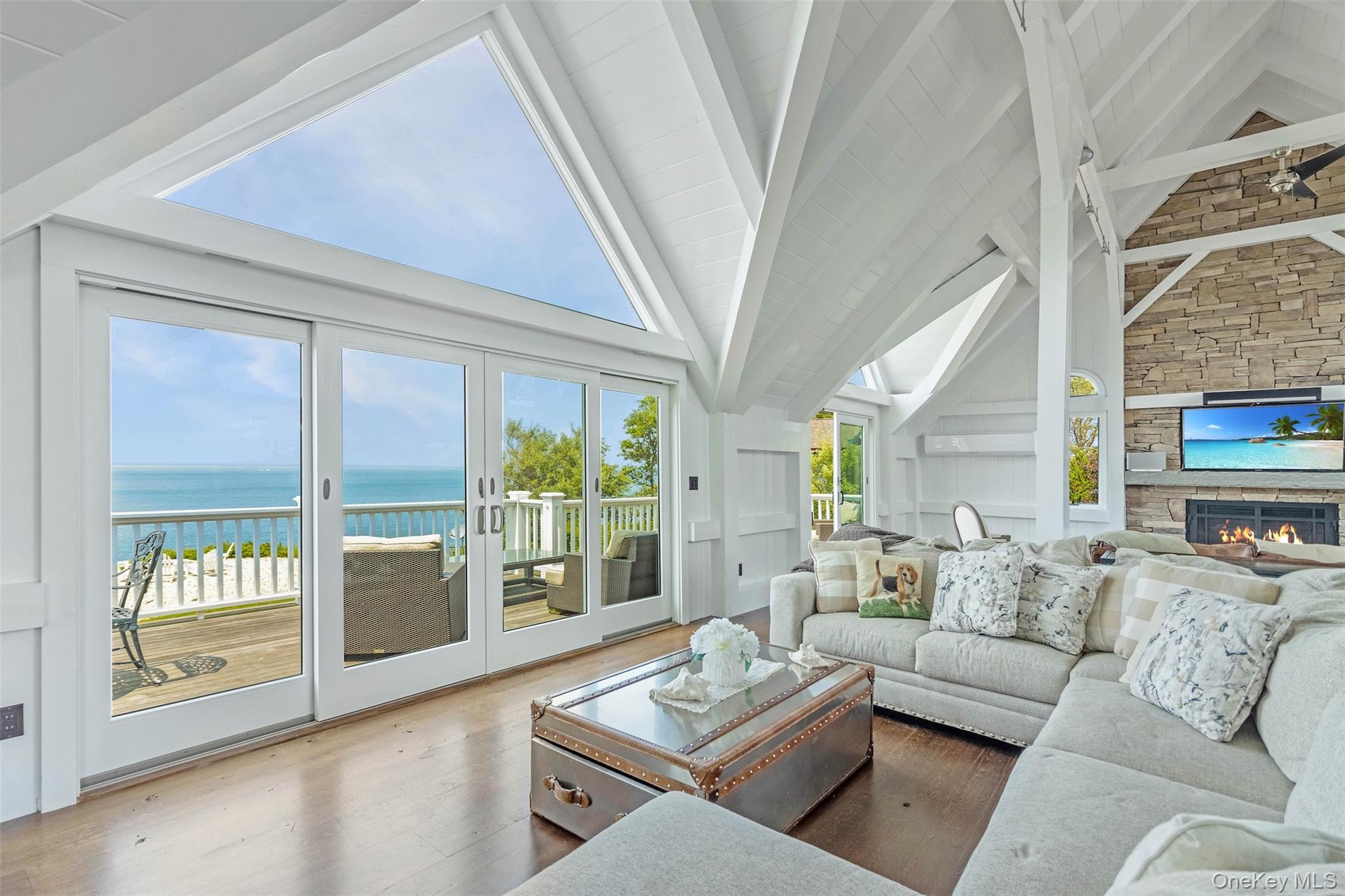 2700 Sound Drive, Greenport, NY 11944