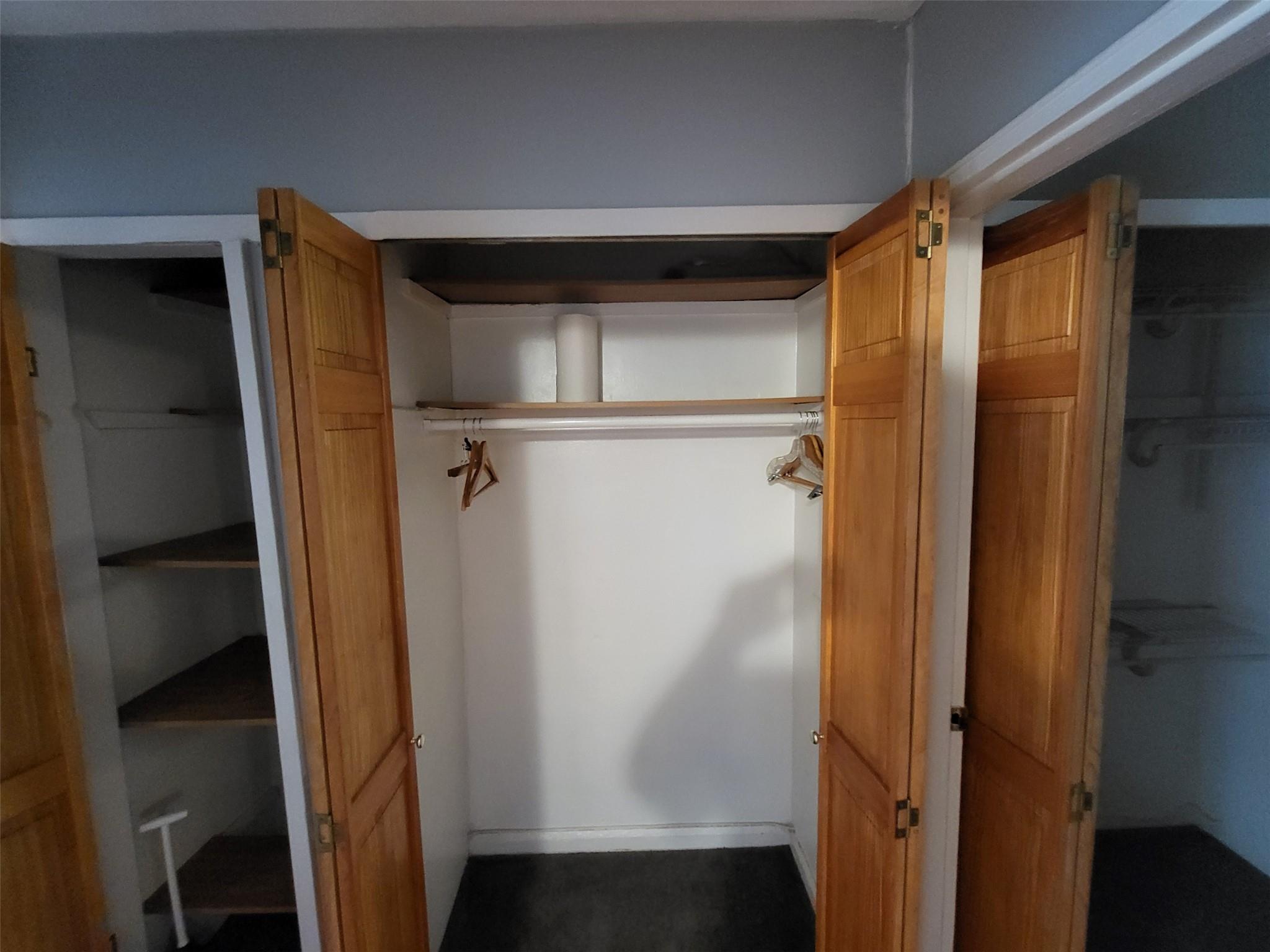 224-23 Kingsbury Avenue # B, Oakland Gardens, NY 11364