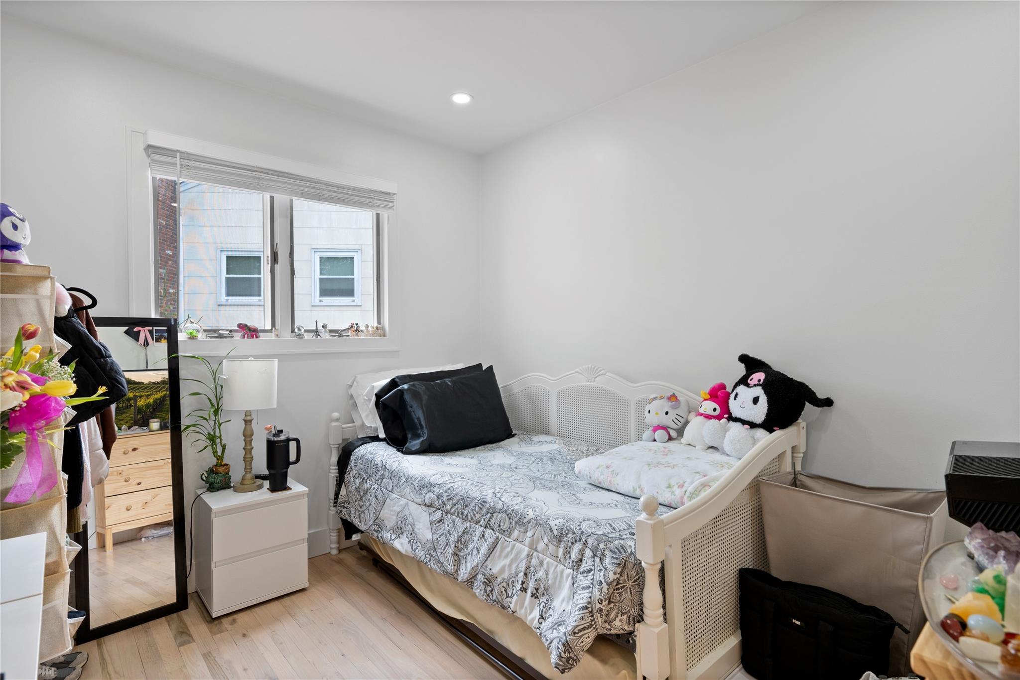 1 Bennett Avenue, Huntington, NY 11746