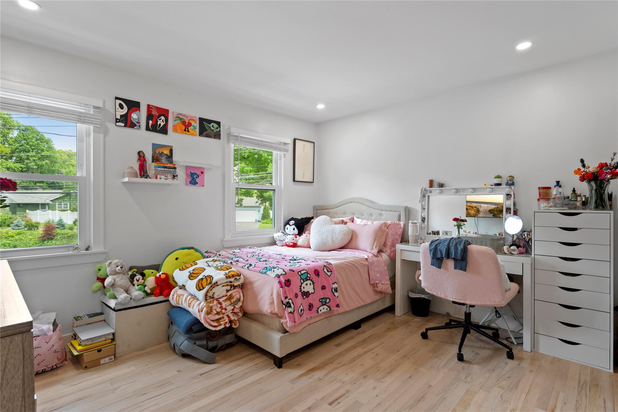 1 Bennett Avenue, Huntington, NY 11746