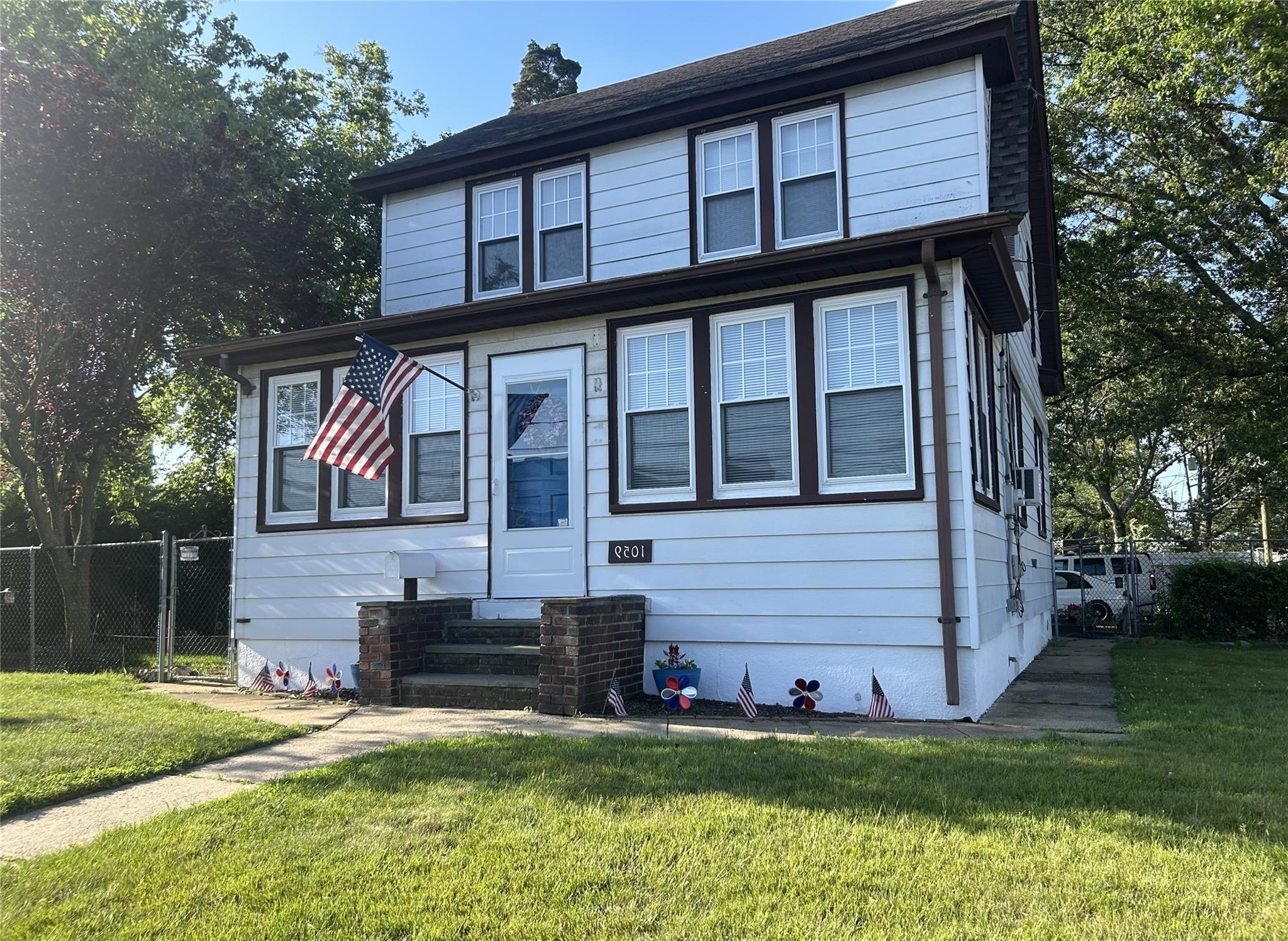 1059 Tulip Avenue, Franklin Square, NY 11010