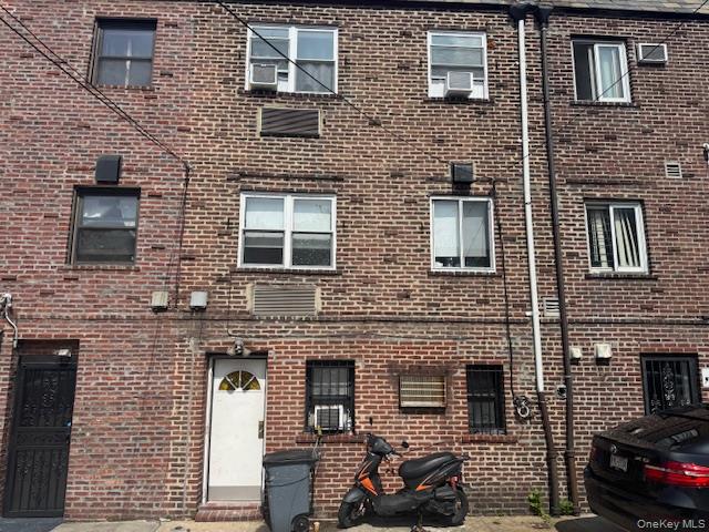 33-42 70 Street, Jackson Heights, NY 11372
