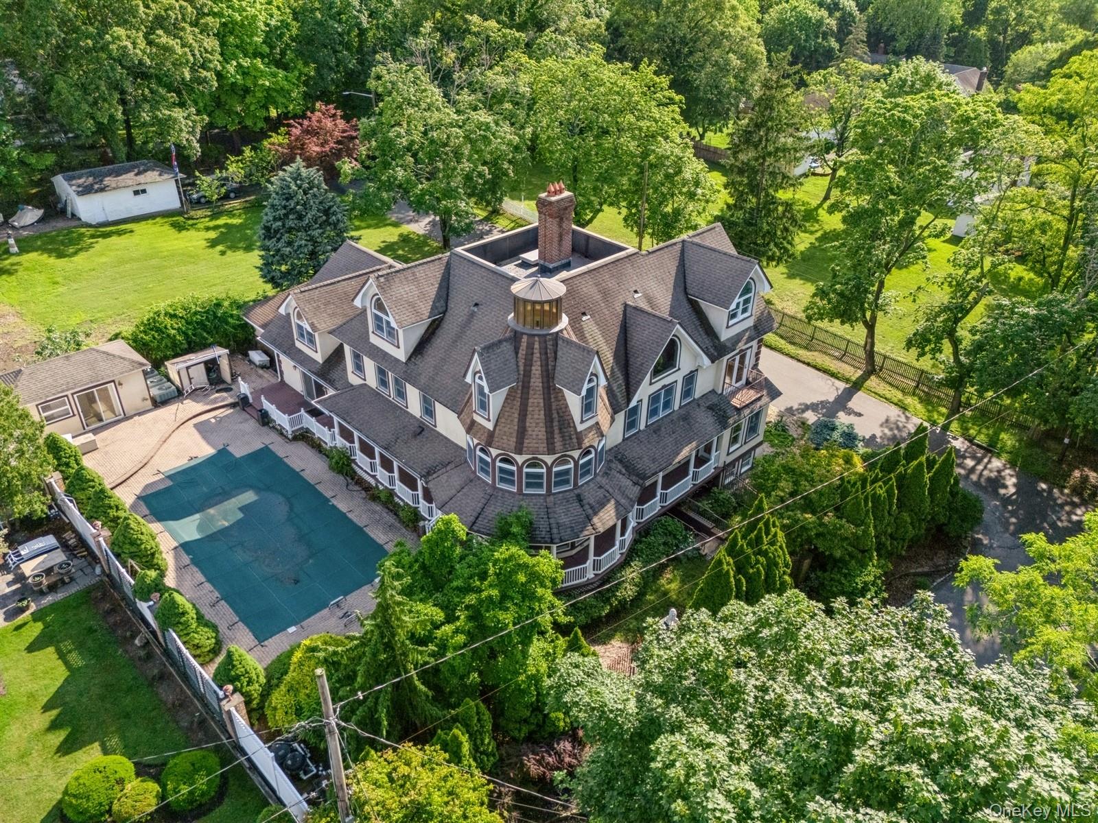 80 Soundview Drive, Rocky Point, NY 11778