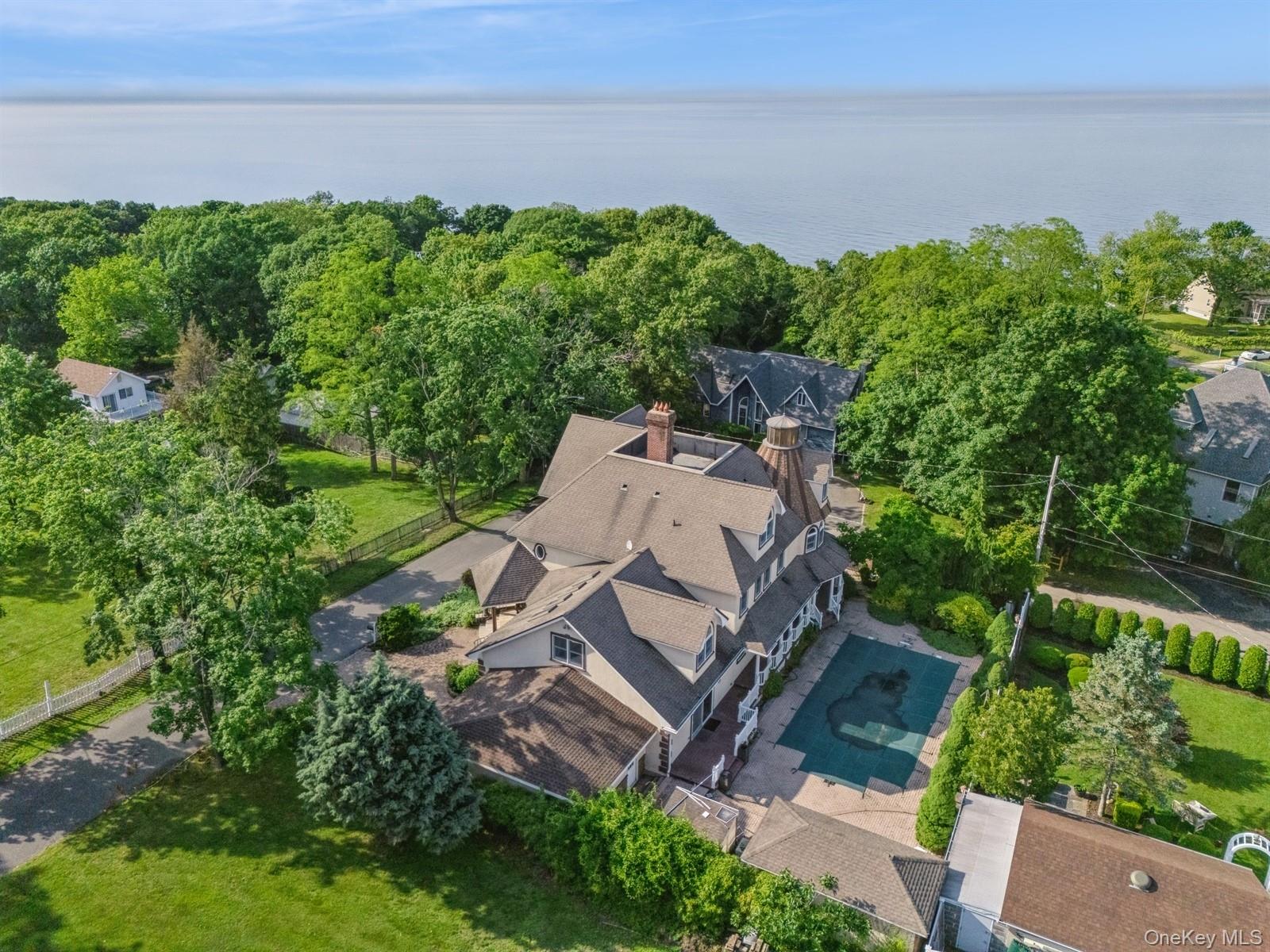 80 Soundview Drive, Rocky Point, NY 11778