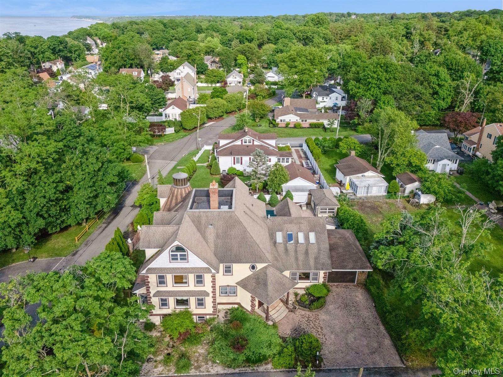 80 Soundview Drive, Rocky Point, NY 11778