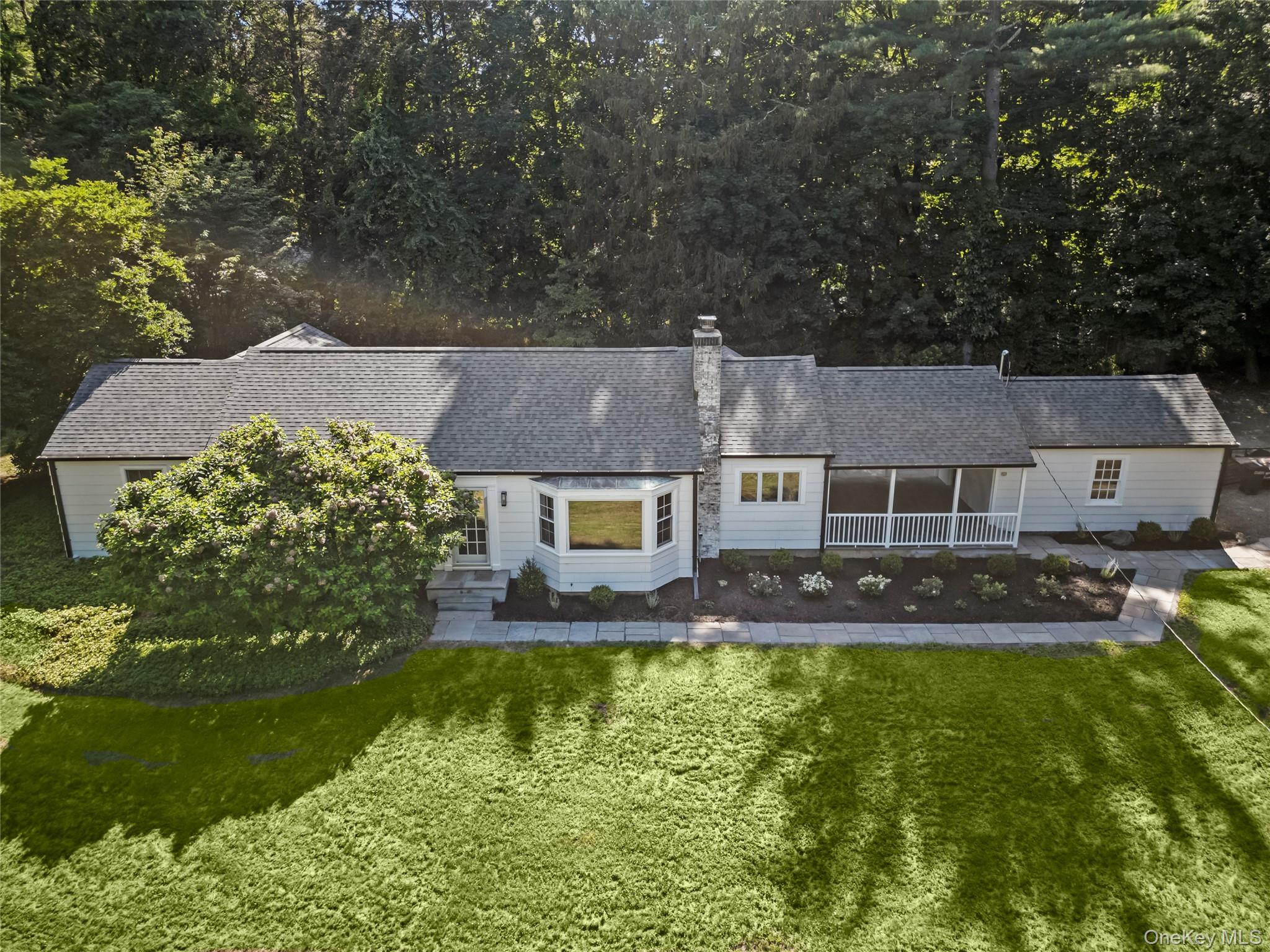 10 Barnes Lane, Chappaqua, NY 10514