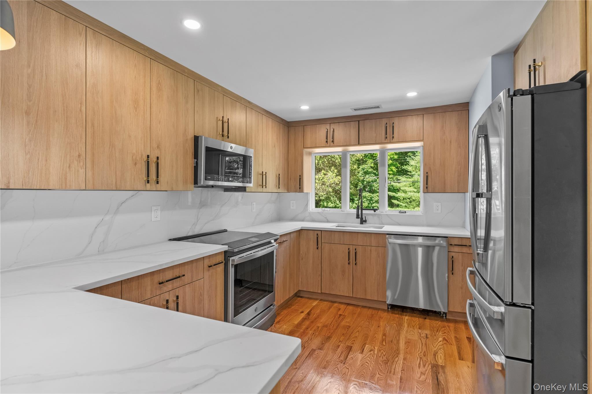 10 Barnes Lane, Chappaqua, NY 10514