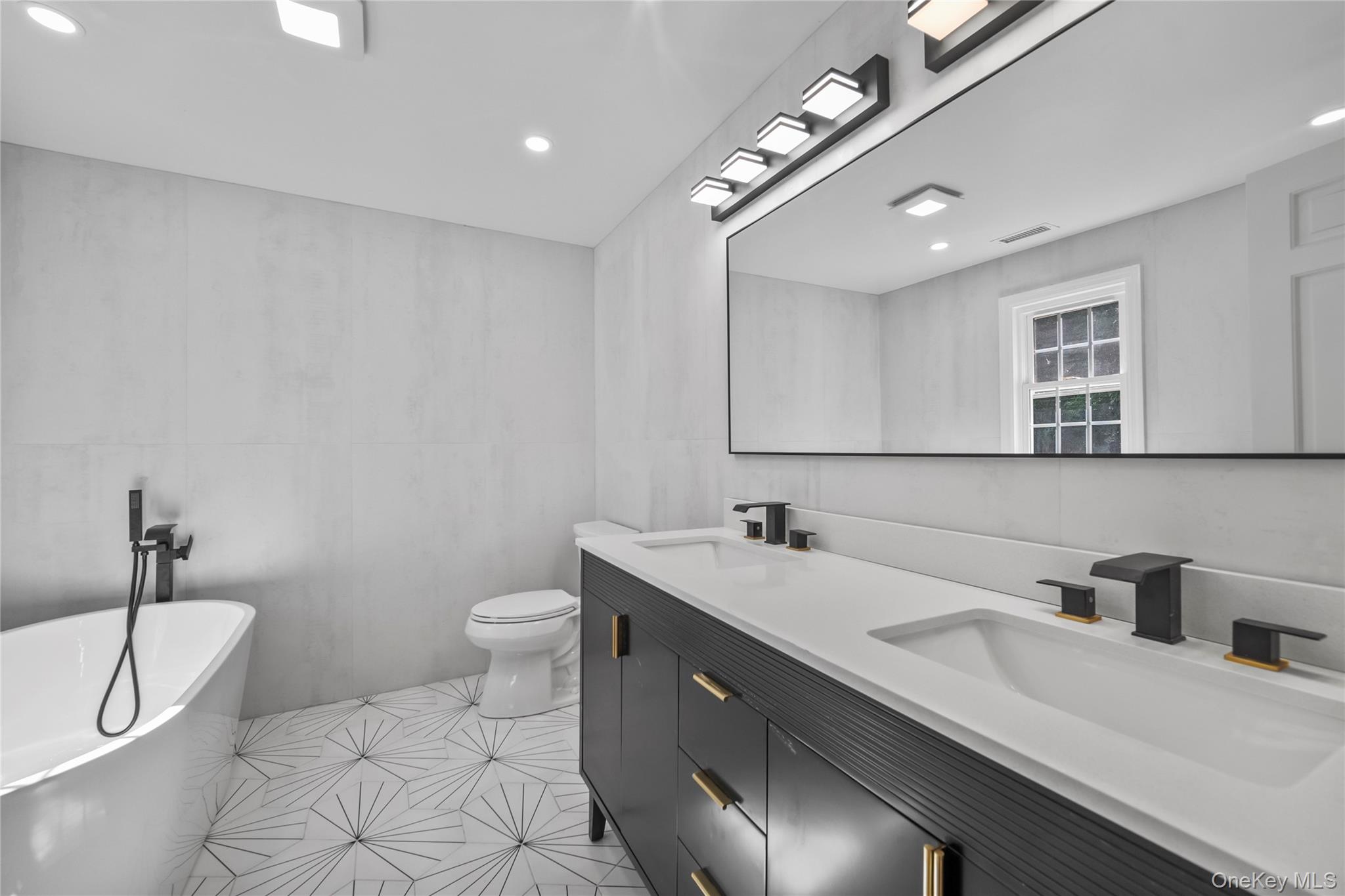 10 Barnes Lane, Chappaqua, NY 10514