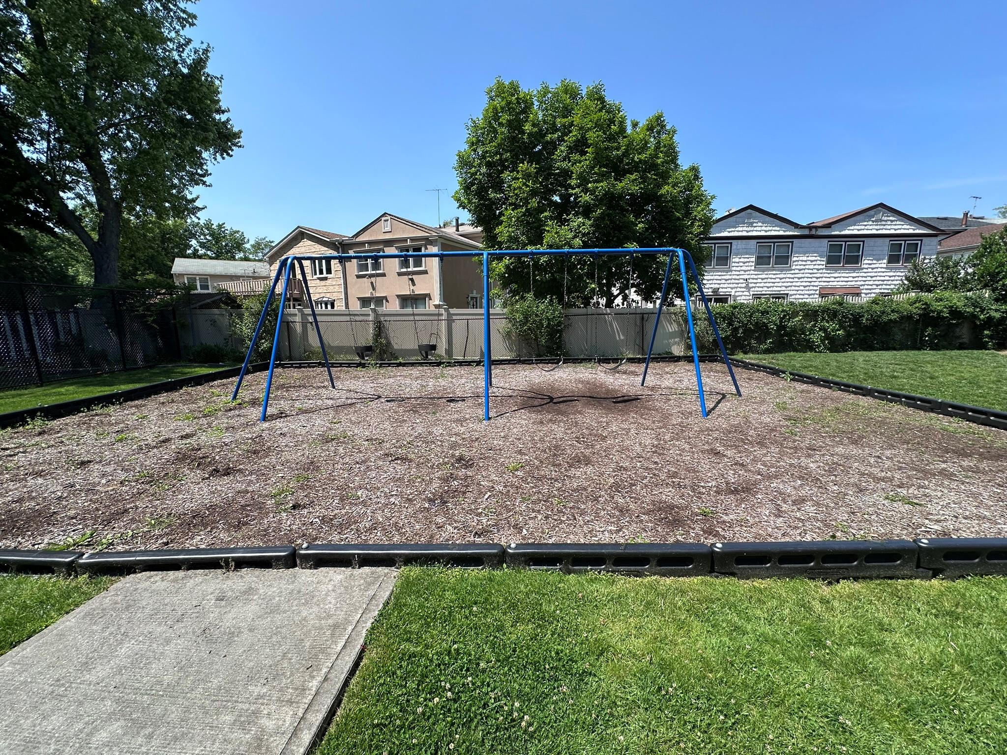 209-15 18 Avenue # 2A, Bayside, NY 11360