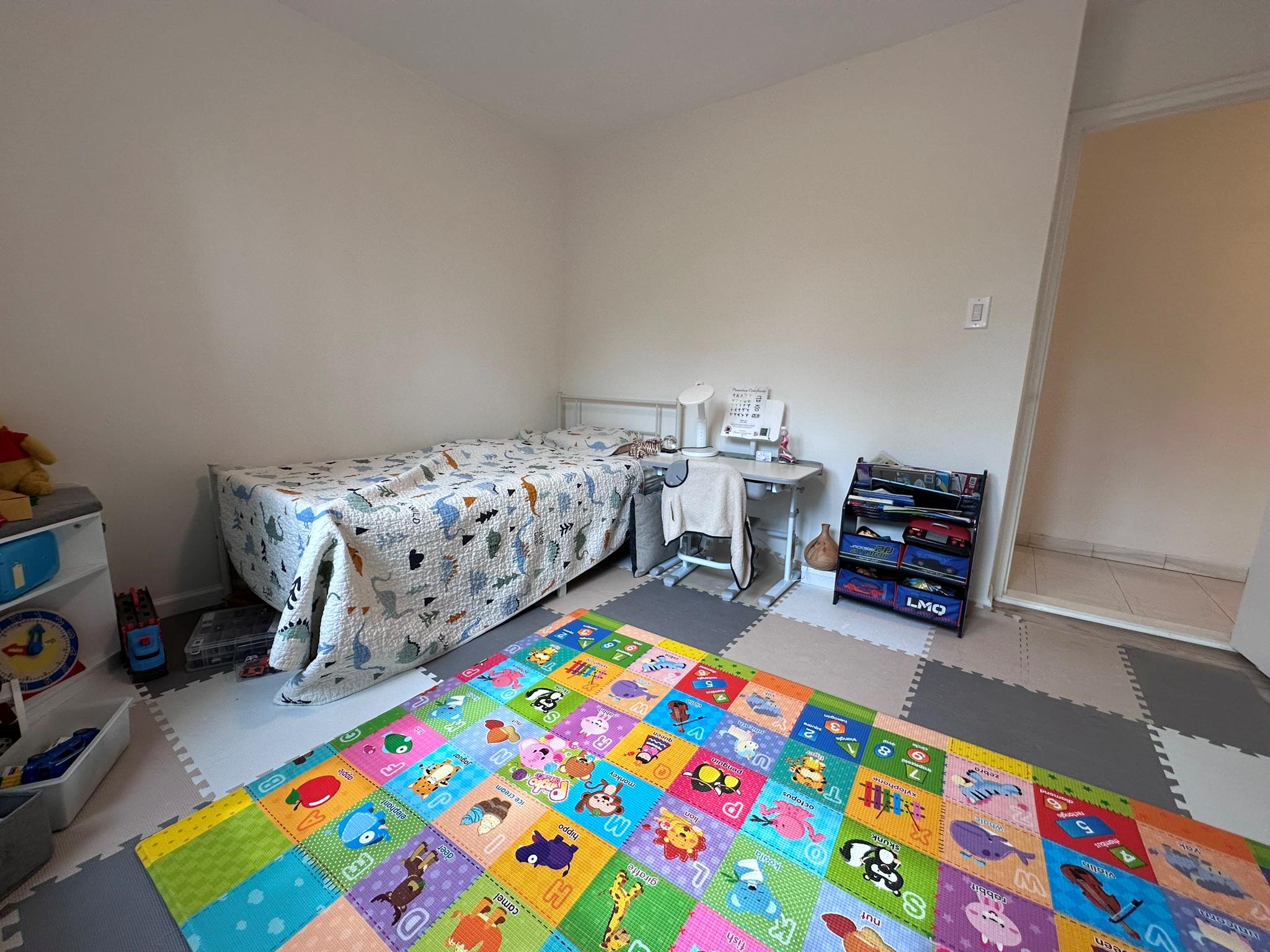 209-15 18 Avenue # 2A, Bayside, NY 11360