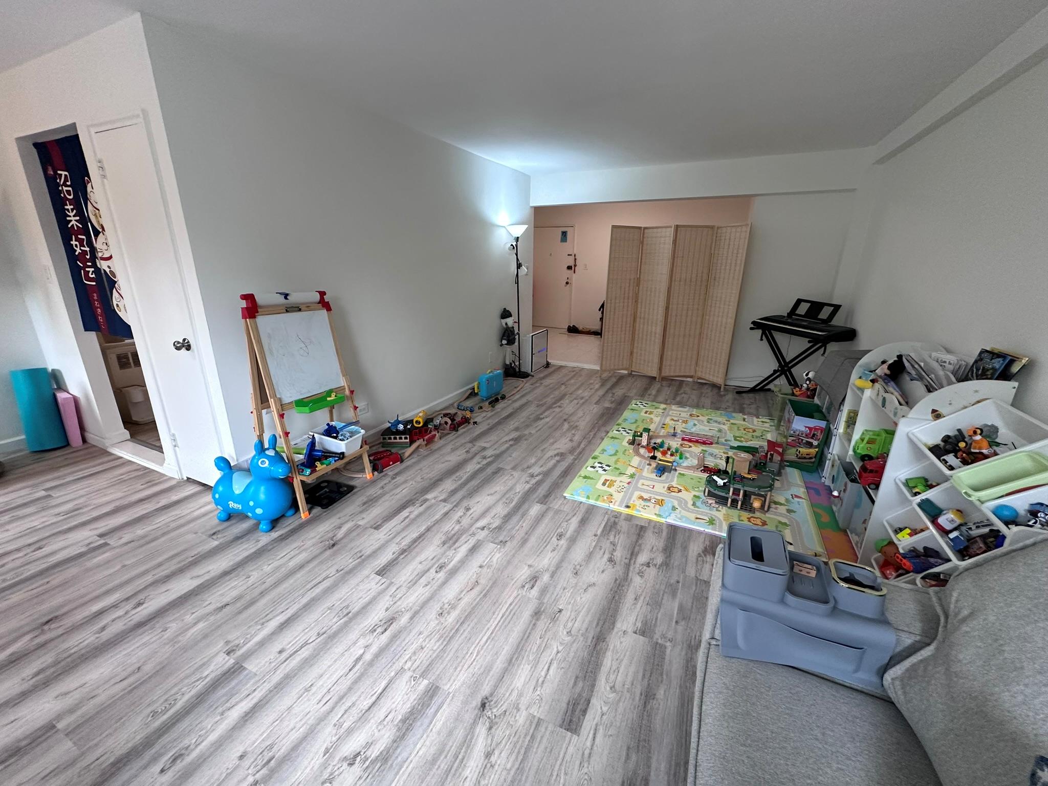 209-15 18 Avenue # 2A, Bayside, NY 11360