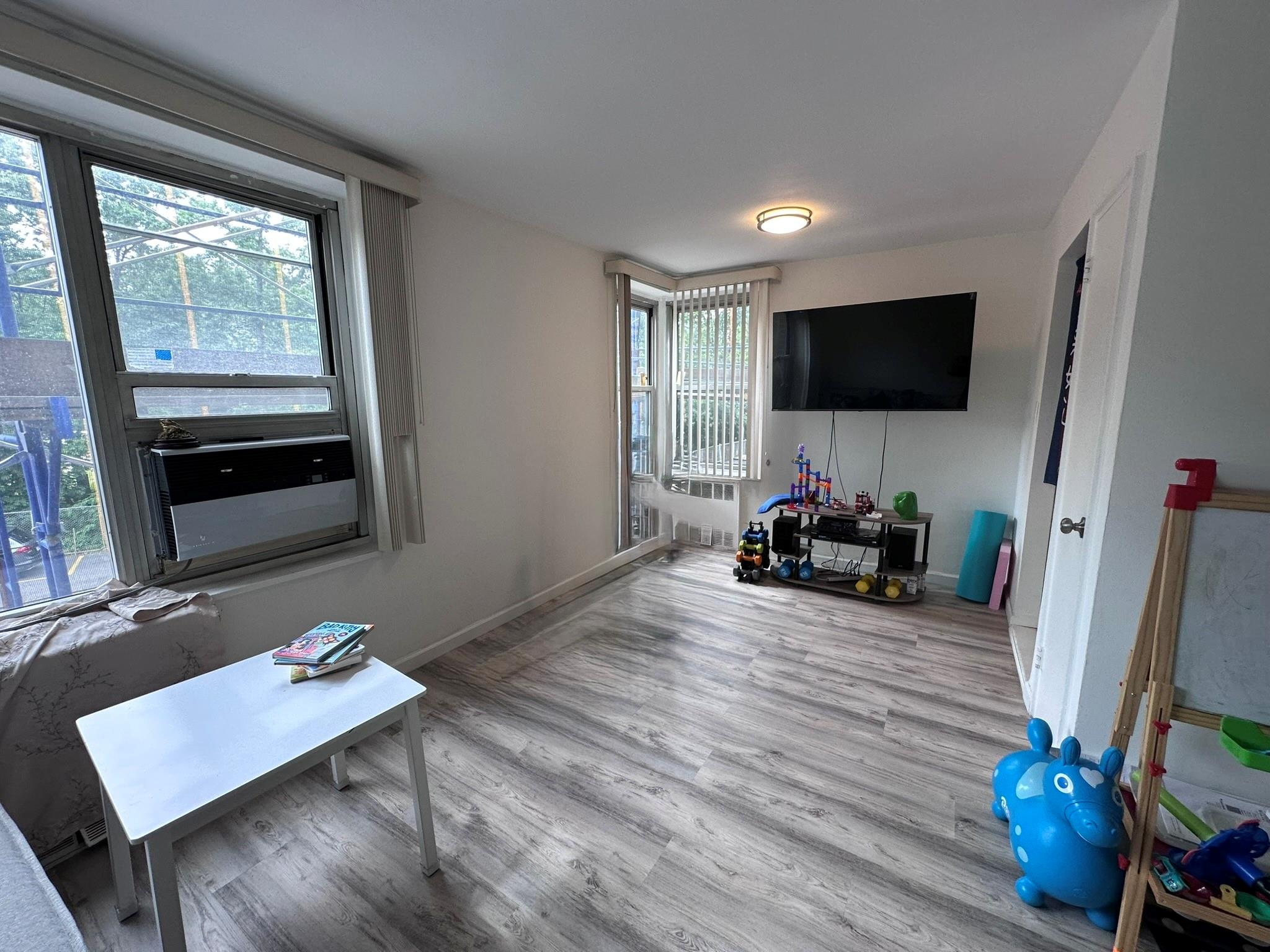 209-15 18 Avenue # 2A, Bayside, NY 11360