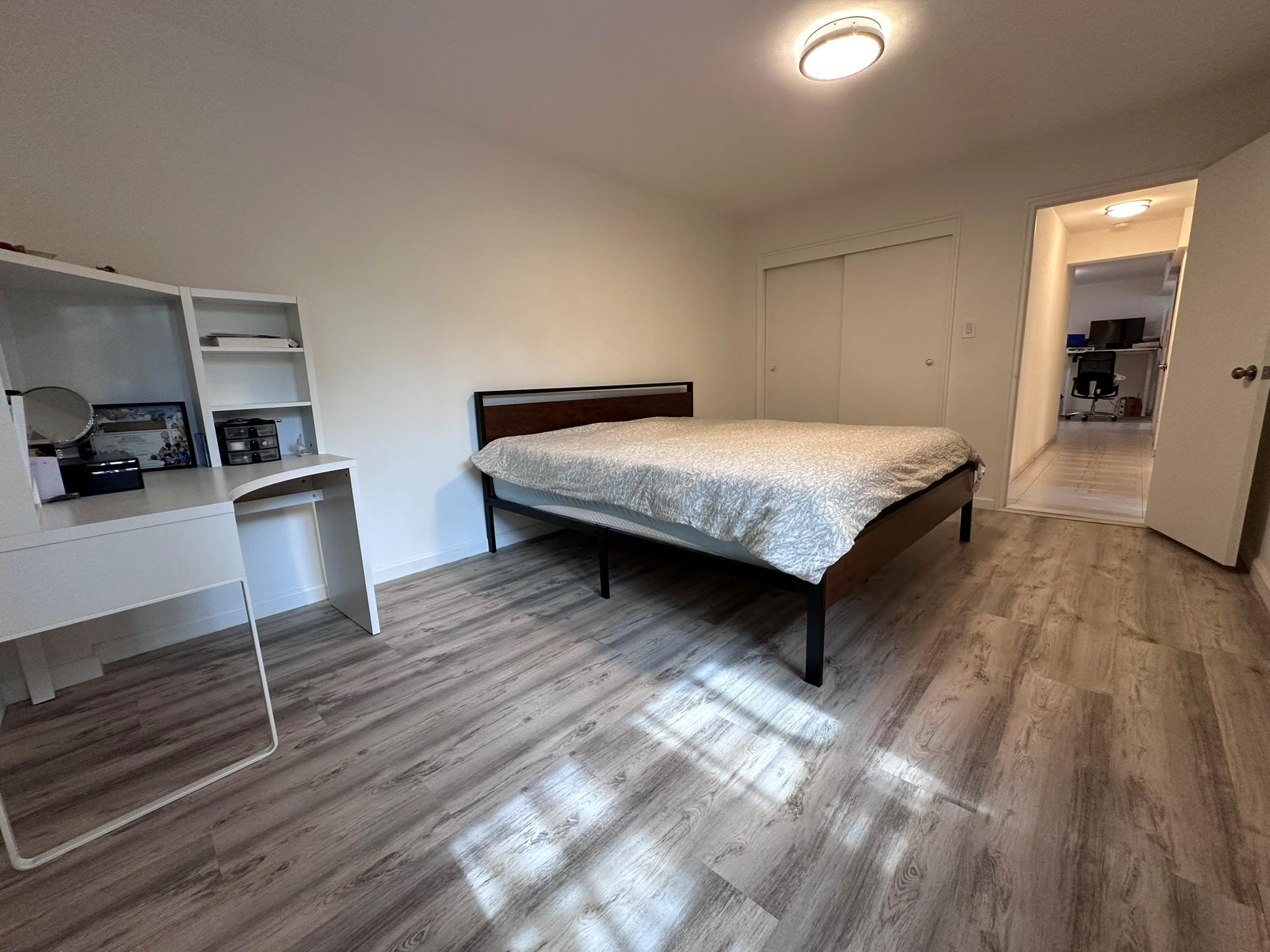 209-15 18 Avenue # 2A, Bayside, NY 11360