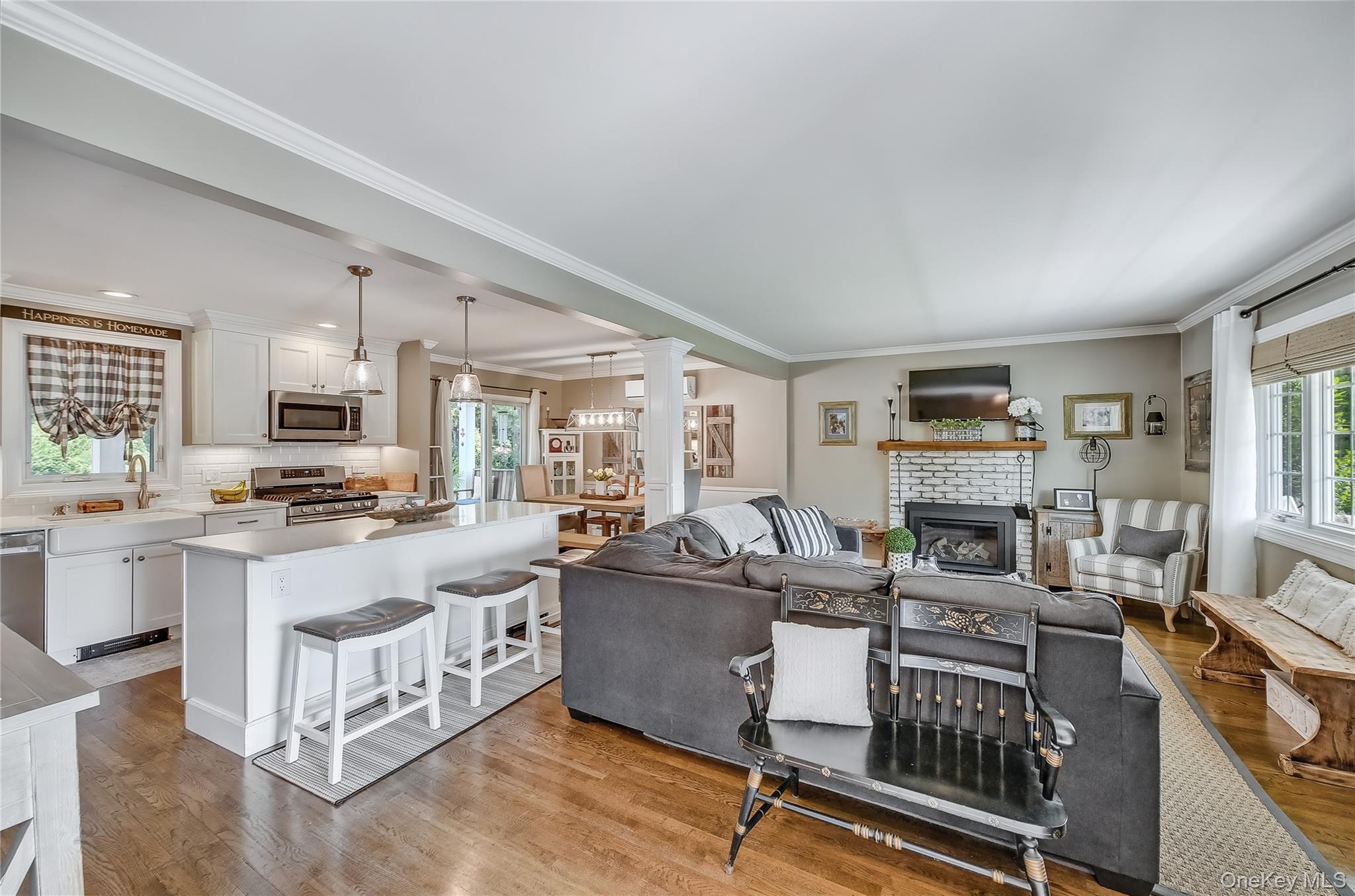 305 Devon Lane, Smithtown, NY 11787