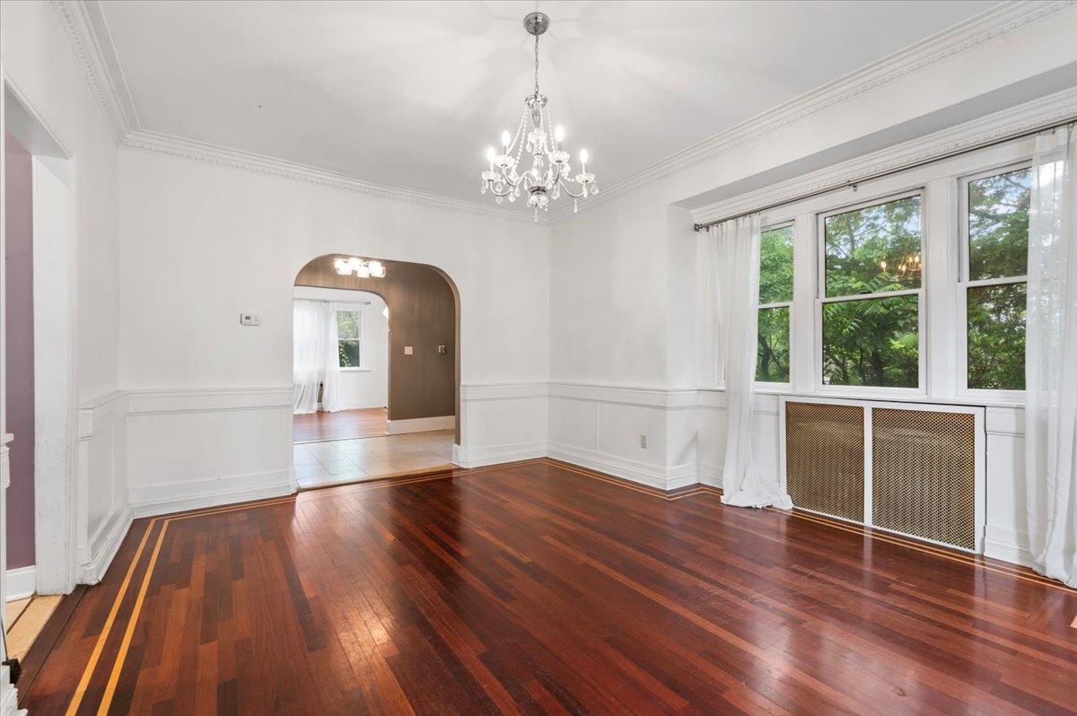 345 Broadway, Lawrence, NY 11559