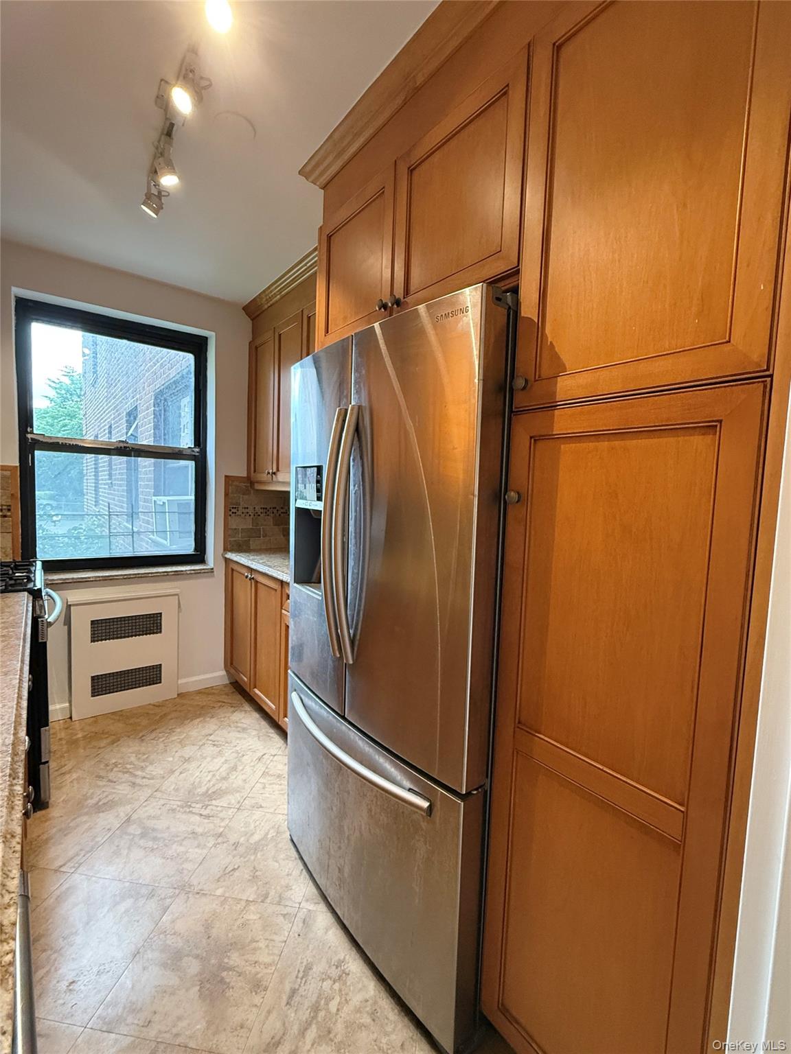 25-40 Union Street # 1G, Flushing, NY 11354