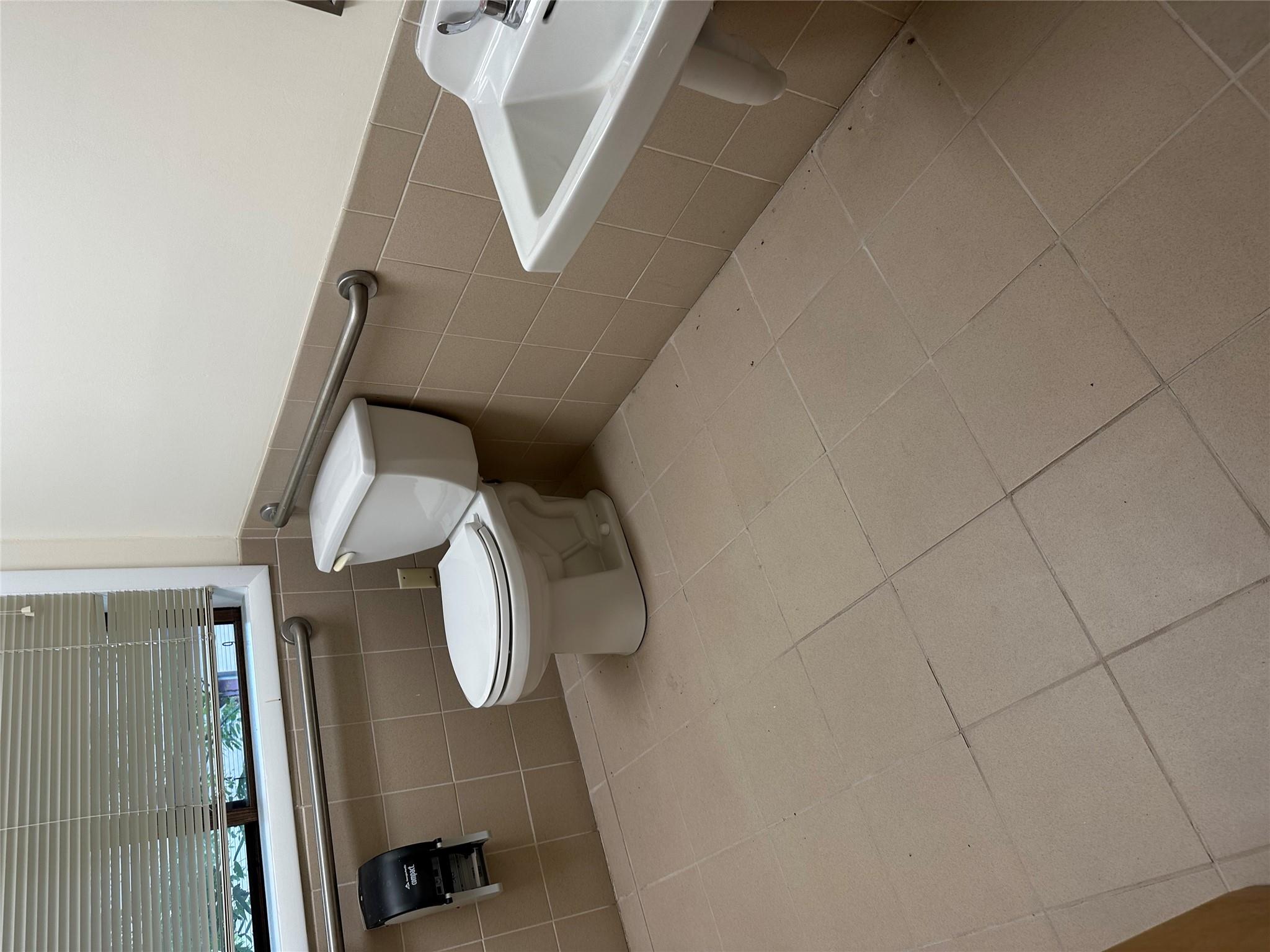 7 Pinewoods Road # Suite 6, Hyde Park, NY 12538