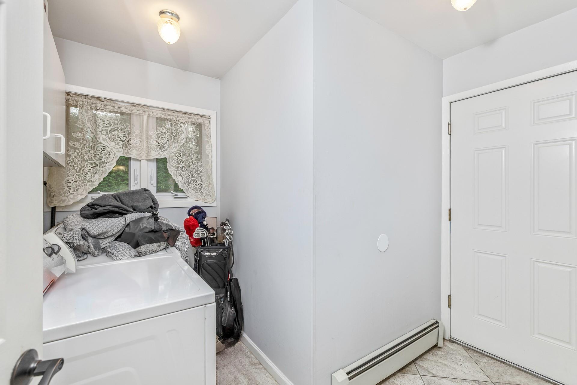 380 Wellwood Drive, Shirley, NY 11967