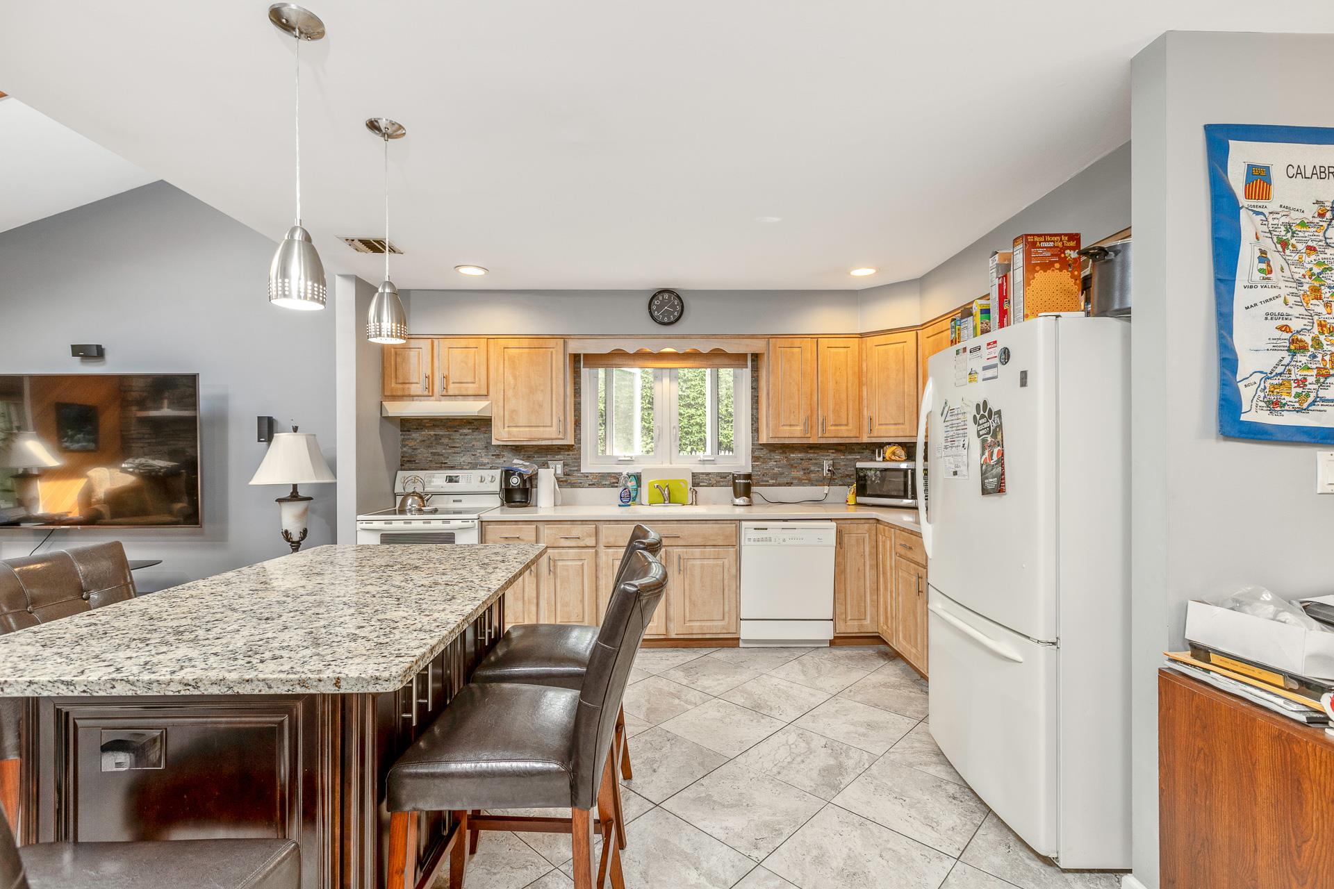 380 Wellwood Drive, Shirley, NY 11967