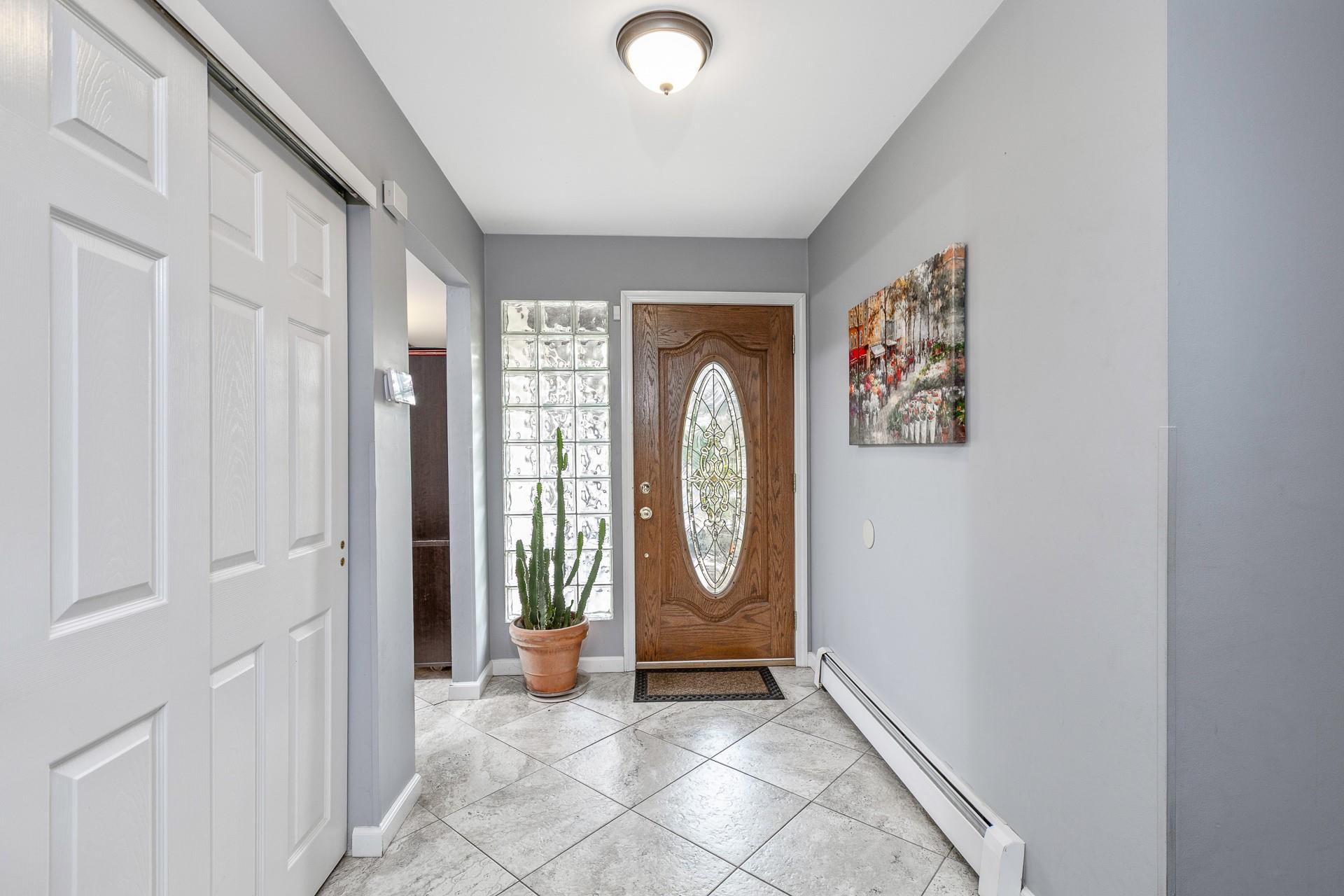 380 Wellwood Drive, Shirley, NY 11967