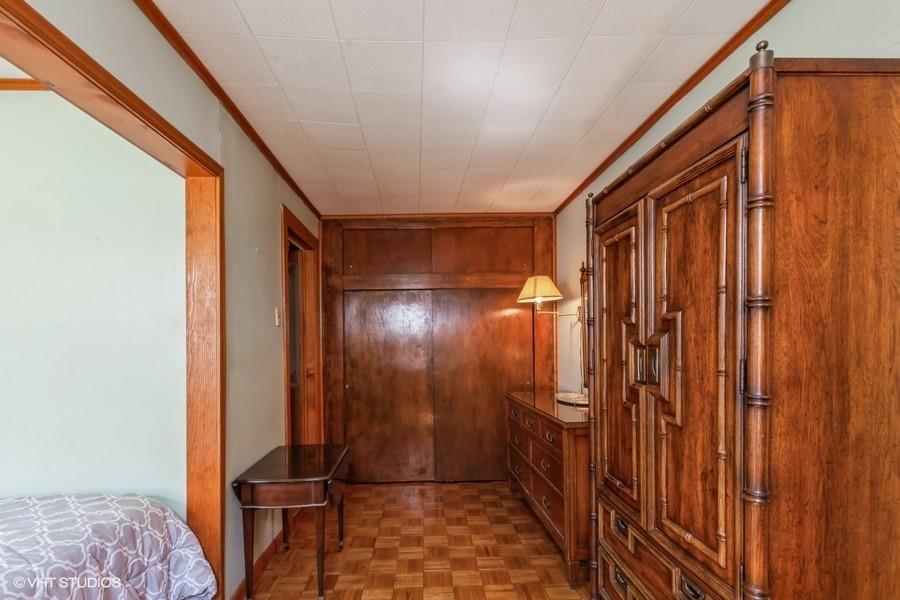 6141 56th Road, Maspeth, NY 11378