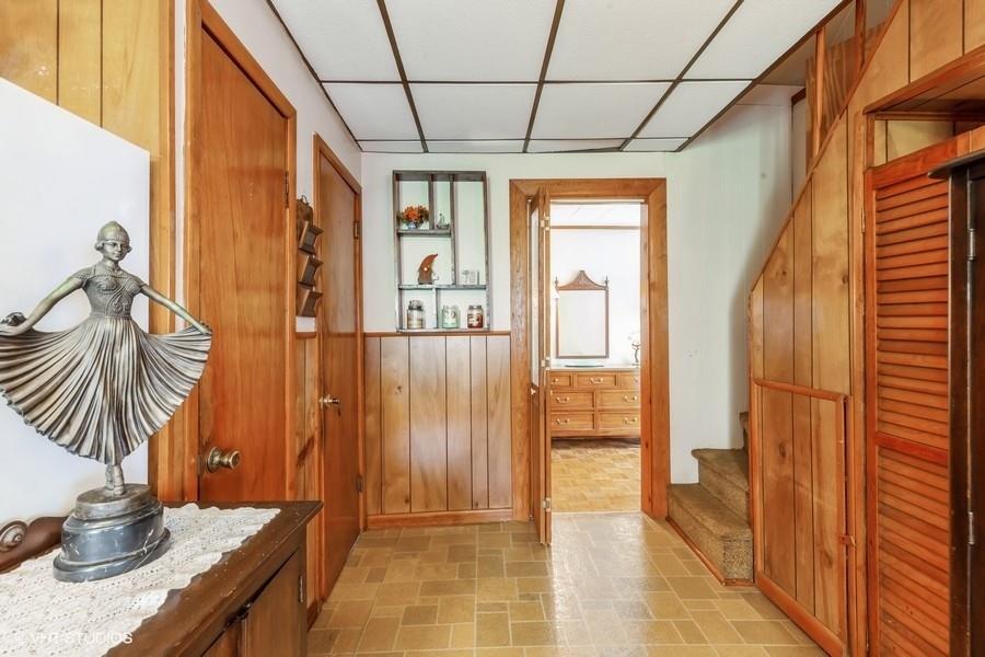 6141 56th Road, Maspeth, NY 11378