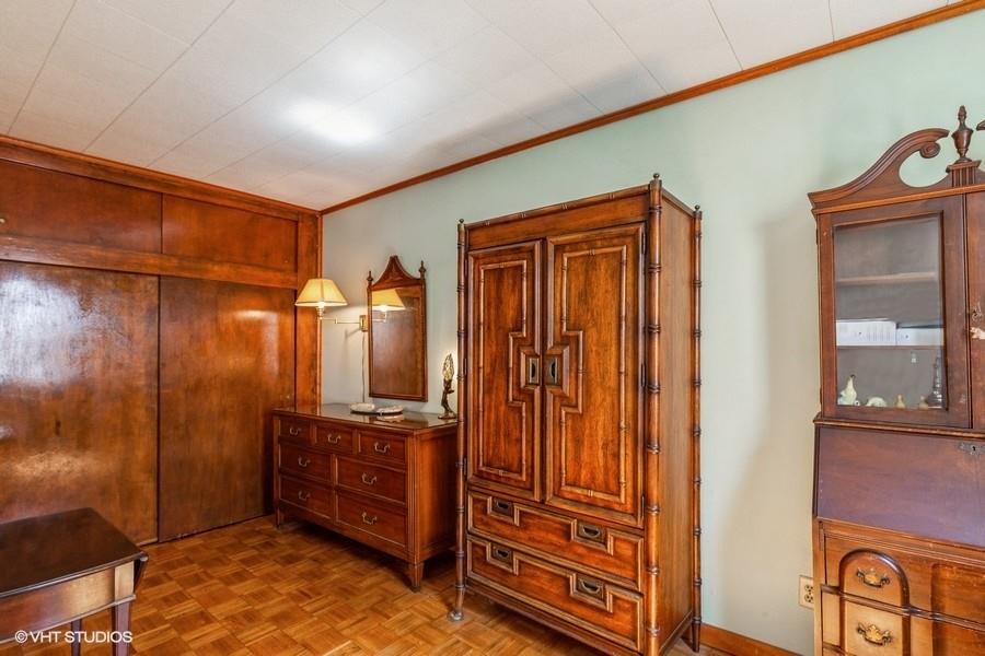 6141 56th Road, Maspeth, NY 11378