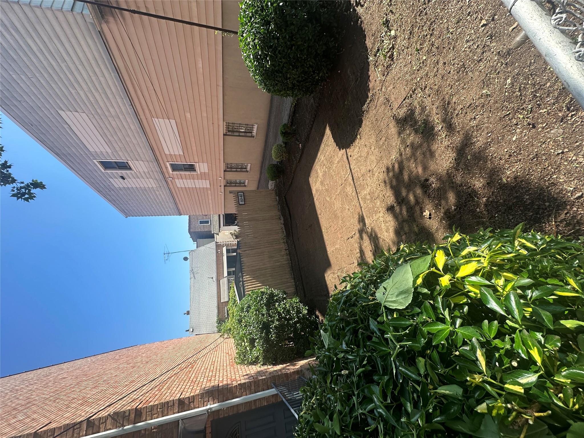 6141 56th Road, Maspeth, NY 11378