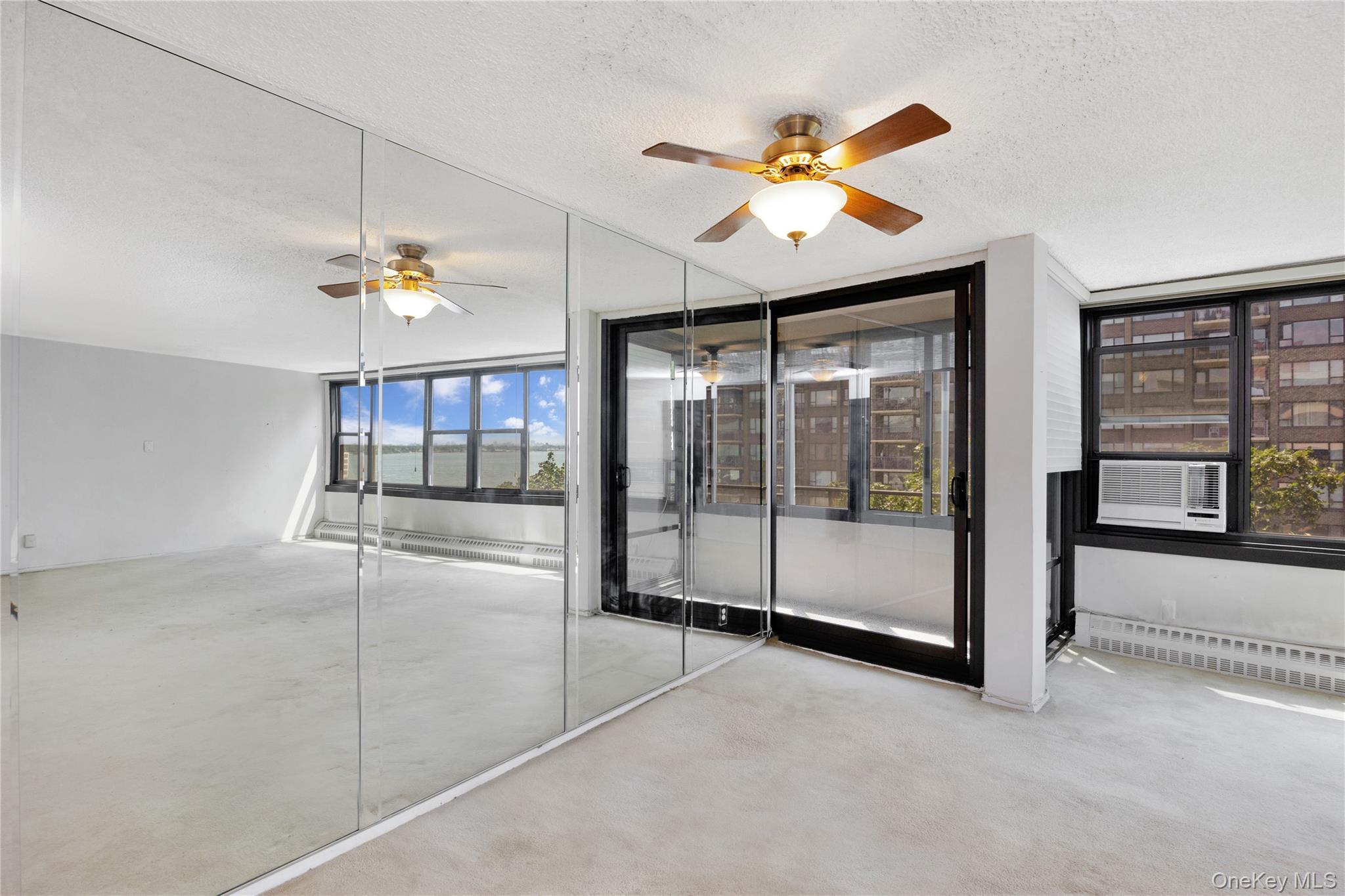 166-41 Powells Cove Boulevard # 6A, Beechhurst, NY 11357