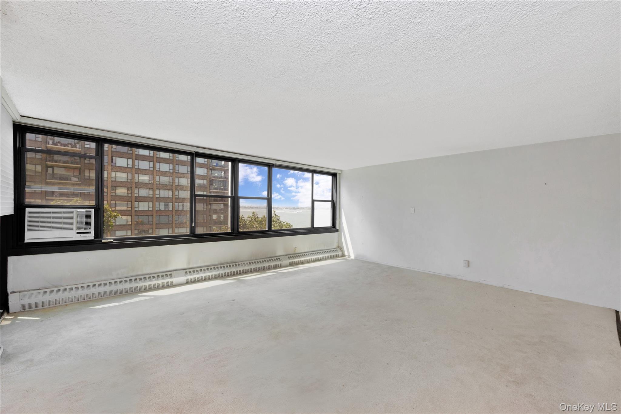 166-41 Powells Cove Boulevard # 6A, Beechhurst, NY 11357