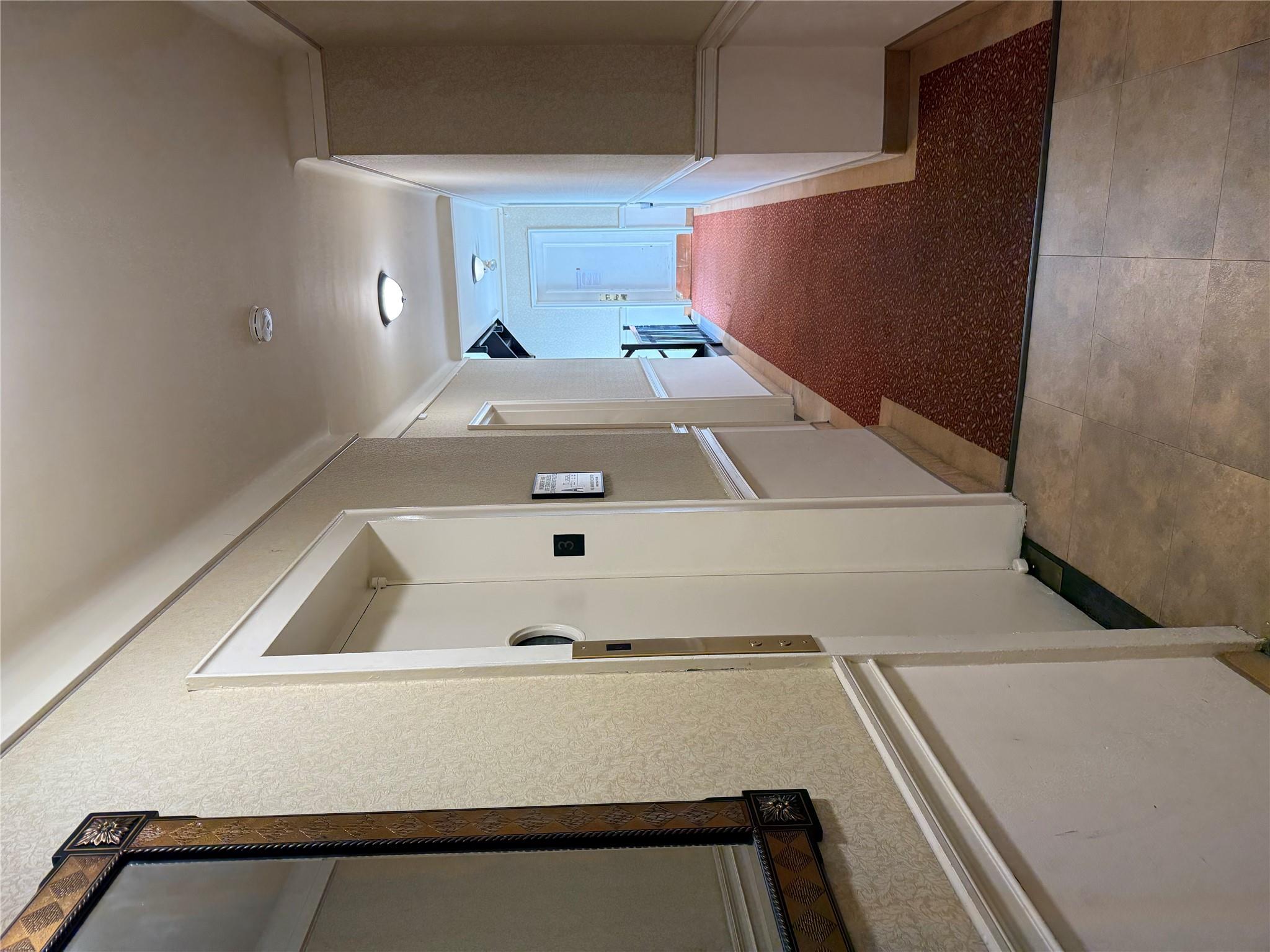 143-50 Hoover Avenue # 302, Briarwood, NY 11435