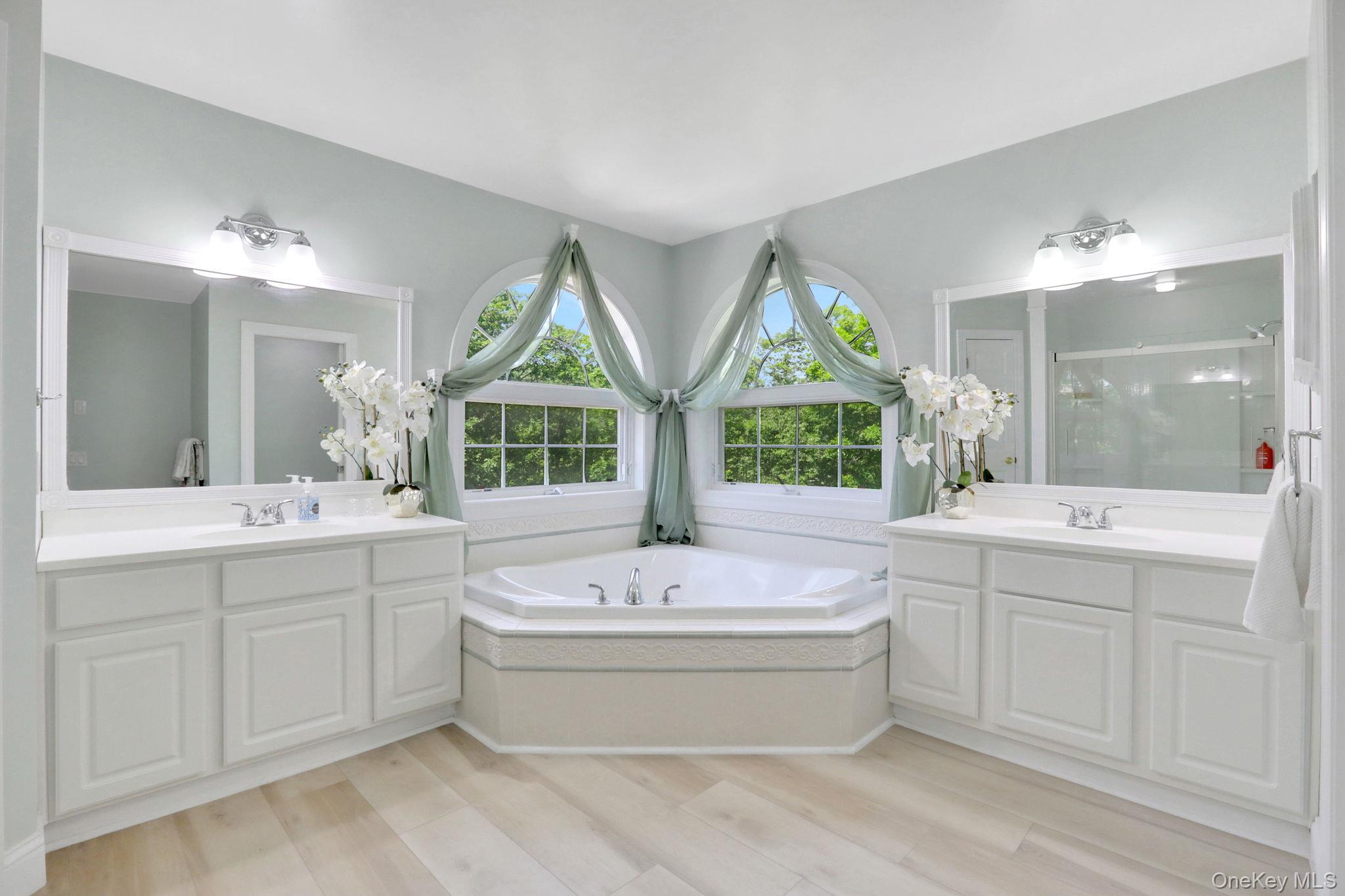 95 Fawn Hill Court, Kingston, NY 12401